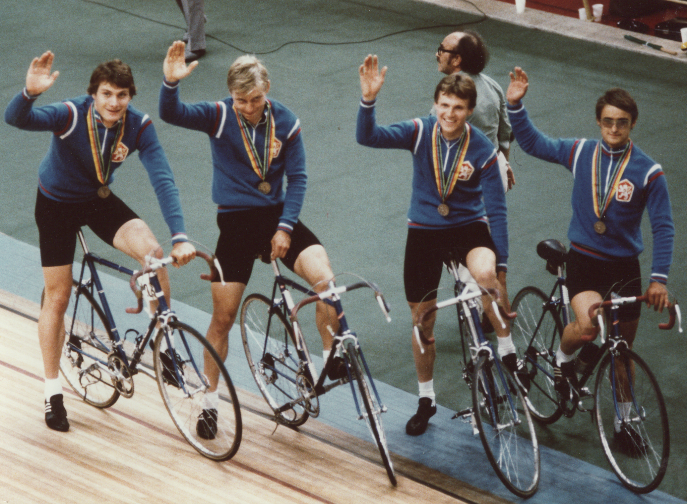 Náhledový obrázek Cyklistika. Stíhací závod družstev - 2