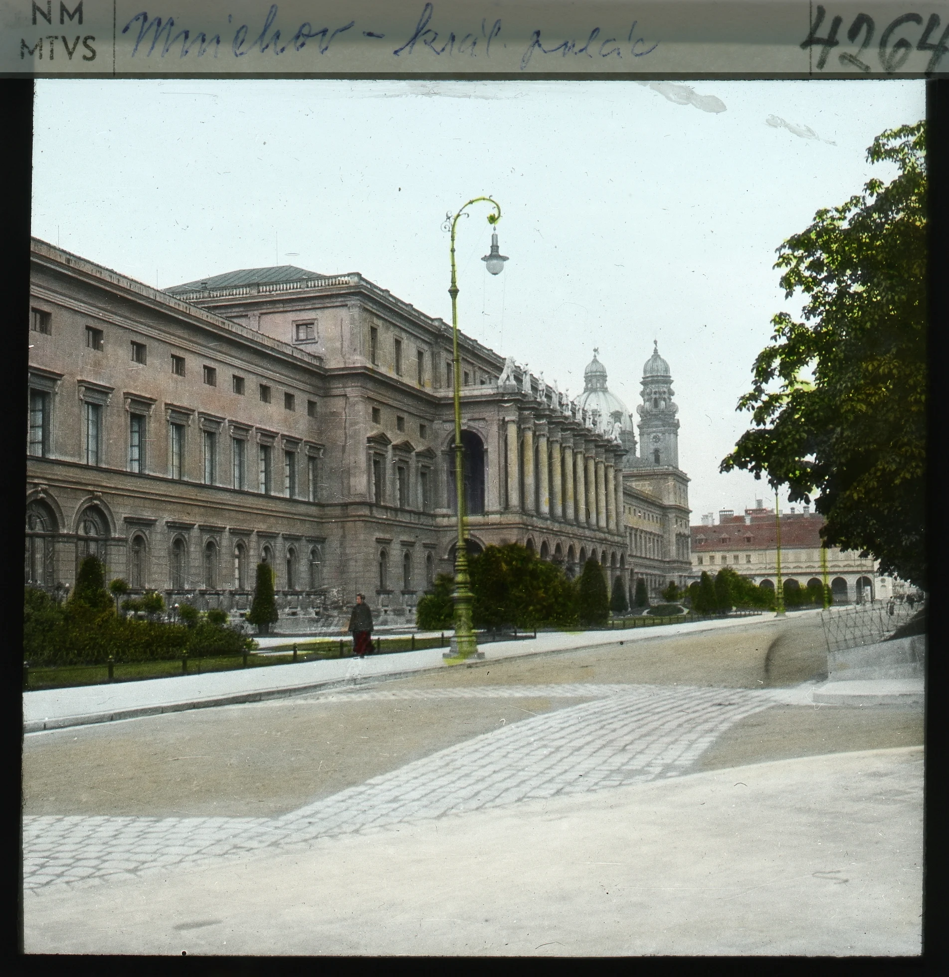 Náhledový obrázek předmětu München