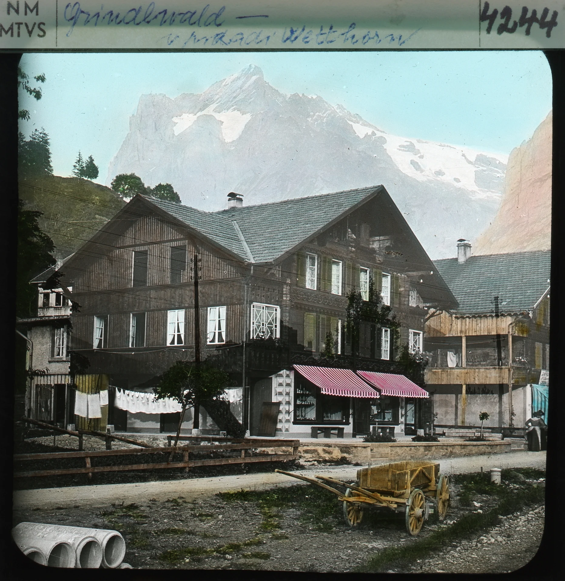 Náhledový obrázek předmětu Grindelwald