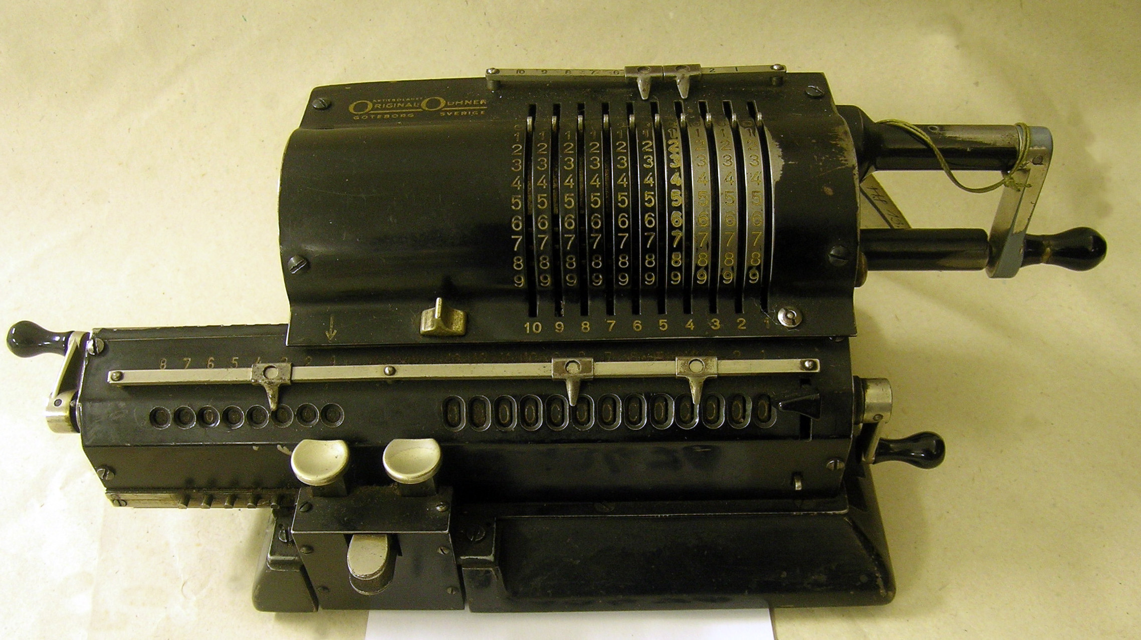 Náhledový obrázek Mechanická kalkulačka švédské výroby - 1