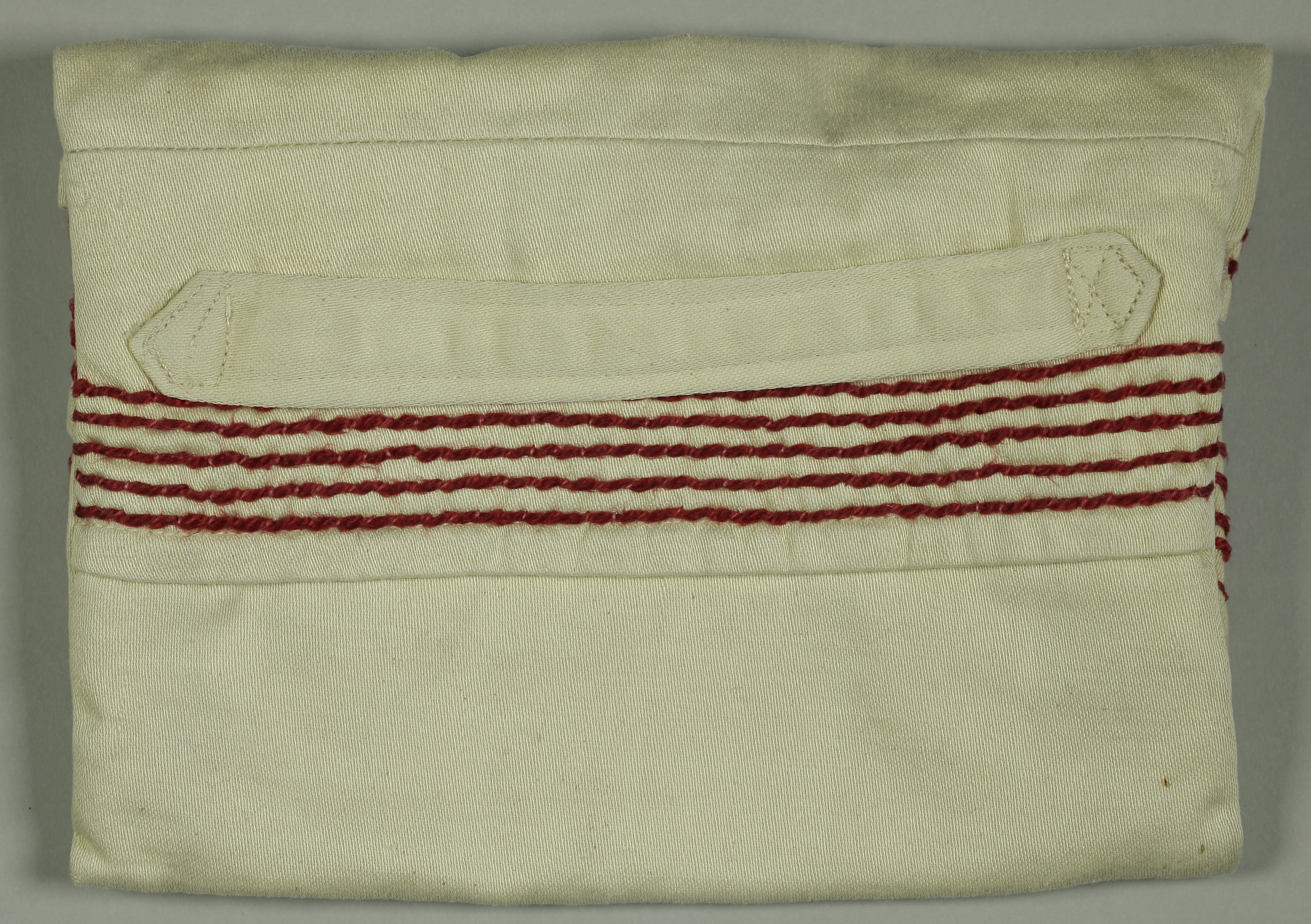 Náhledový obrázek Dámské šaty svérázového stylu - 4