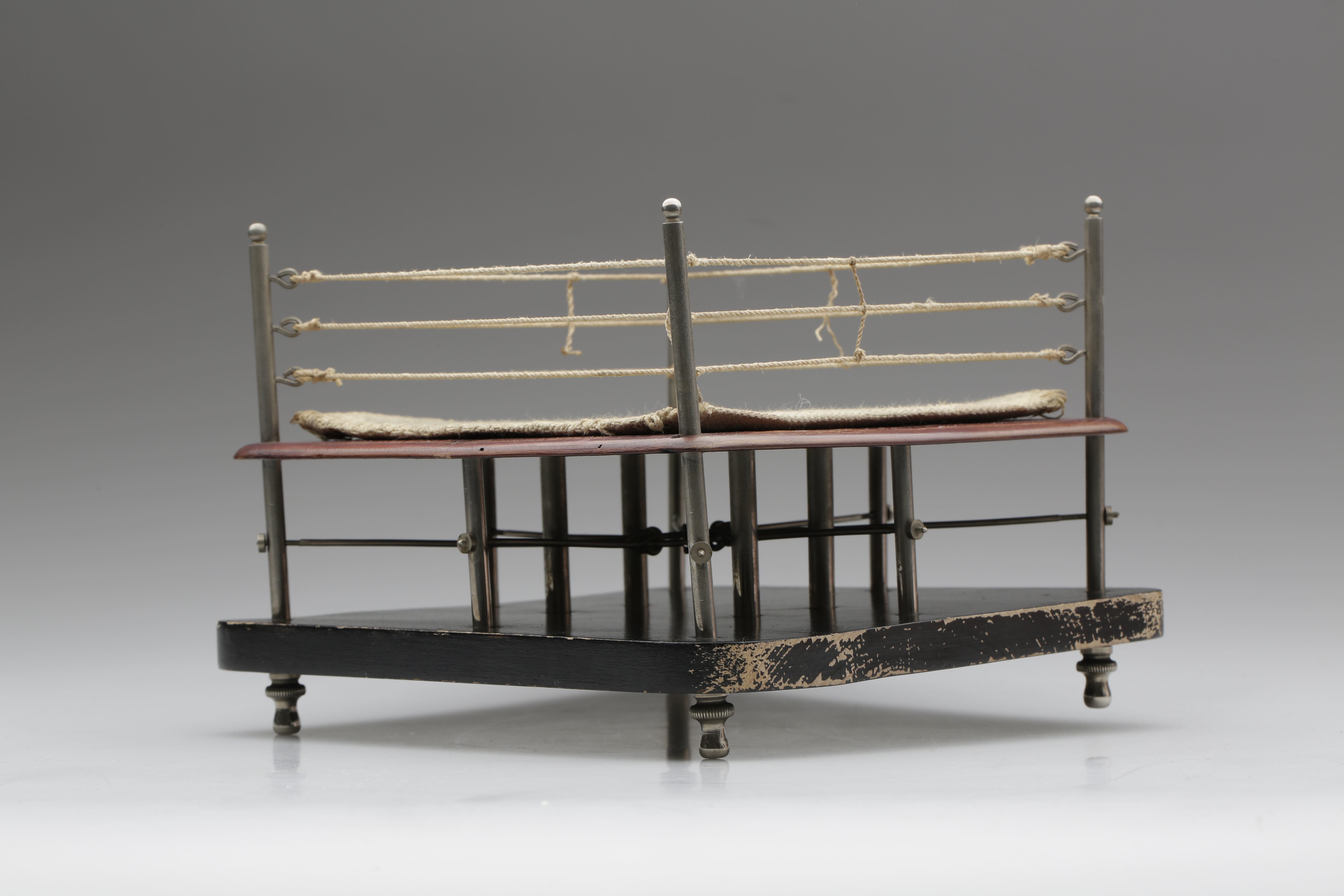 Náhledový obrázek Model boxerského ringu - 1