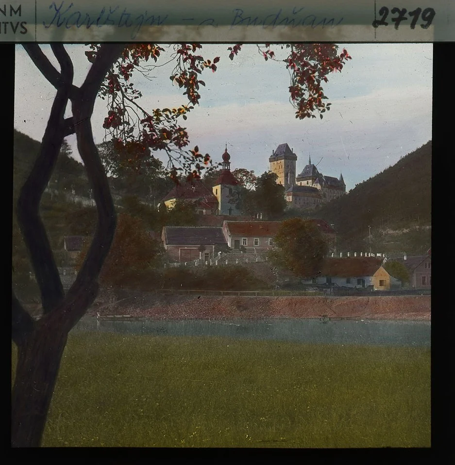 Náhledový obrázek předmětu Karlštejn