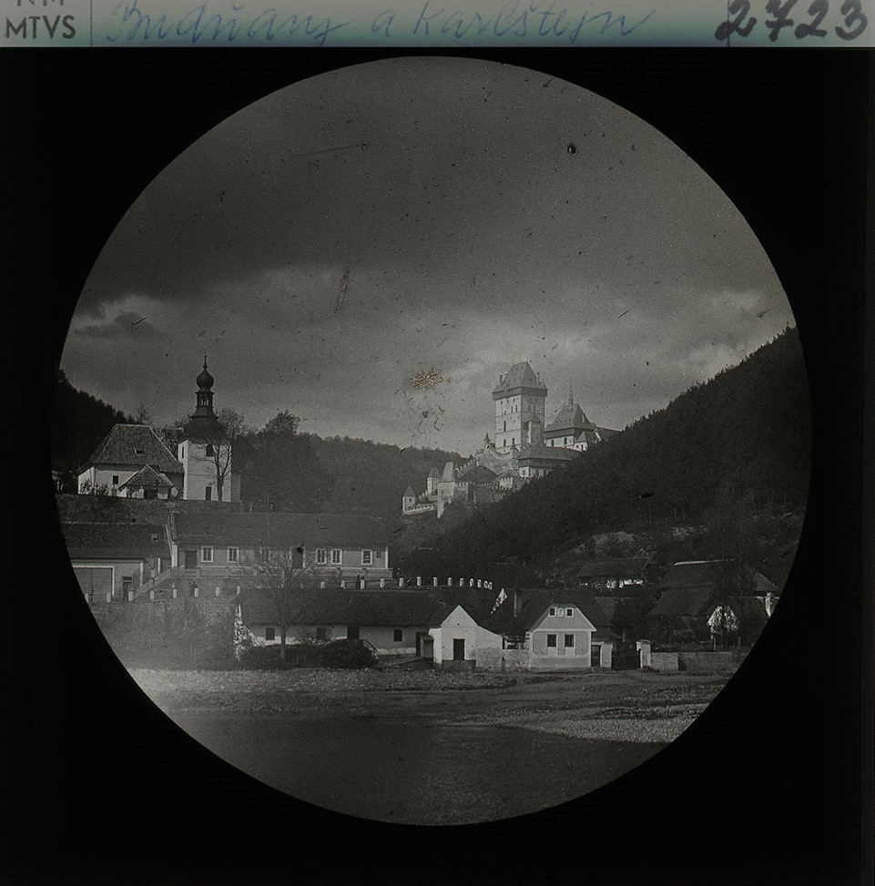 Náhledový obrázek Budňany a Karlštejn - 1