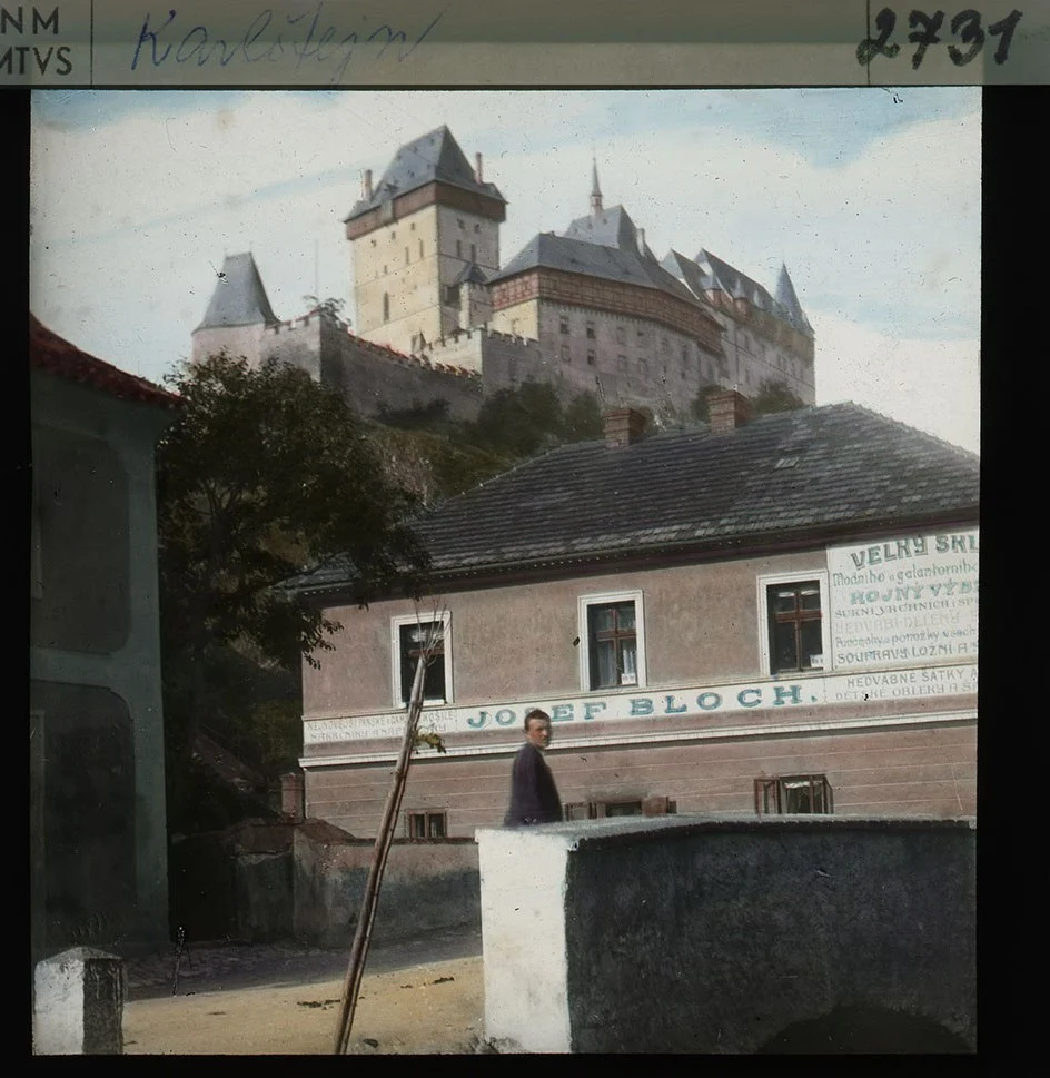 Náhledový obrázek předmětu Karlštejn
