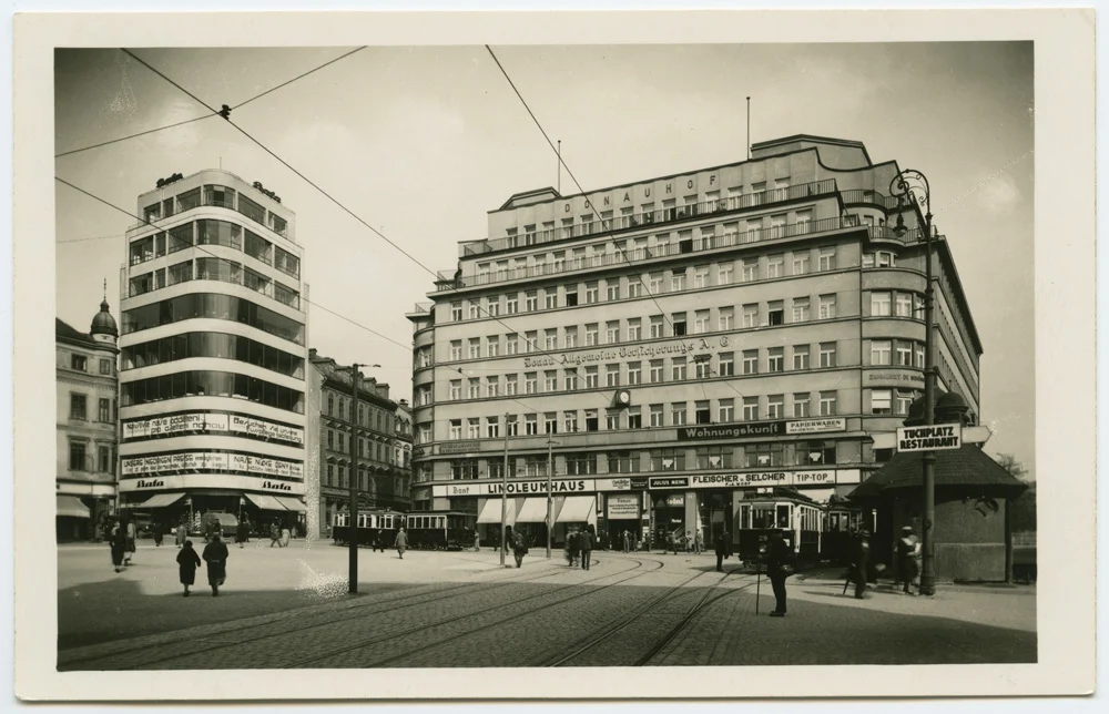 Náhledový obrázek předmětu Liberec - Soukenné náměstí 1918-1945 ´Reichenberg - Tuchplatz´