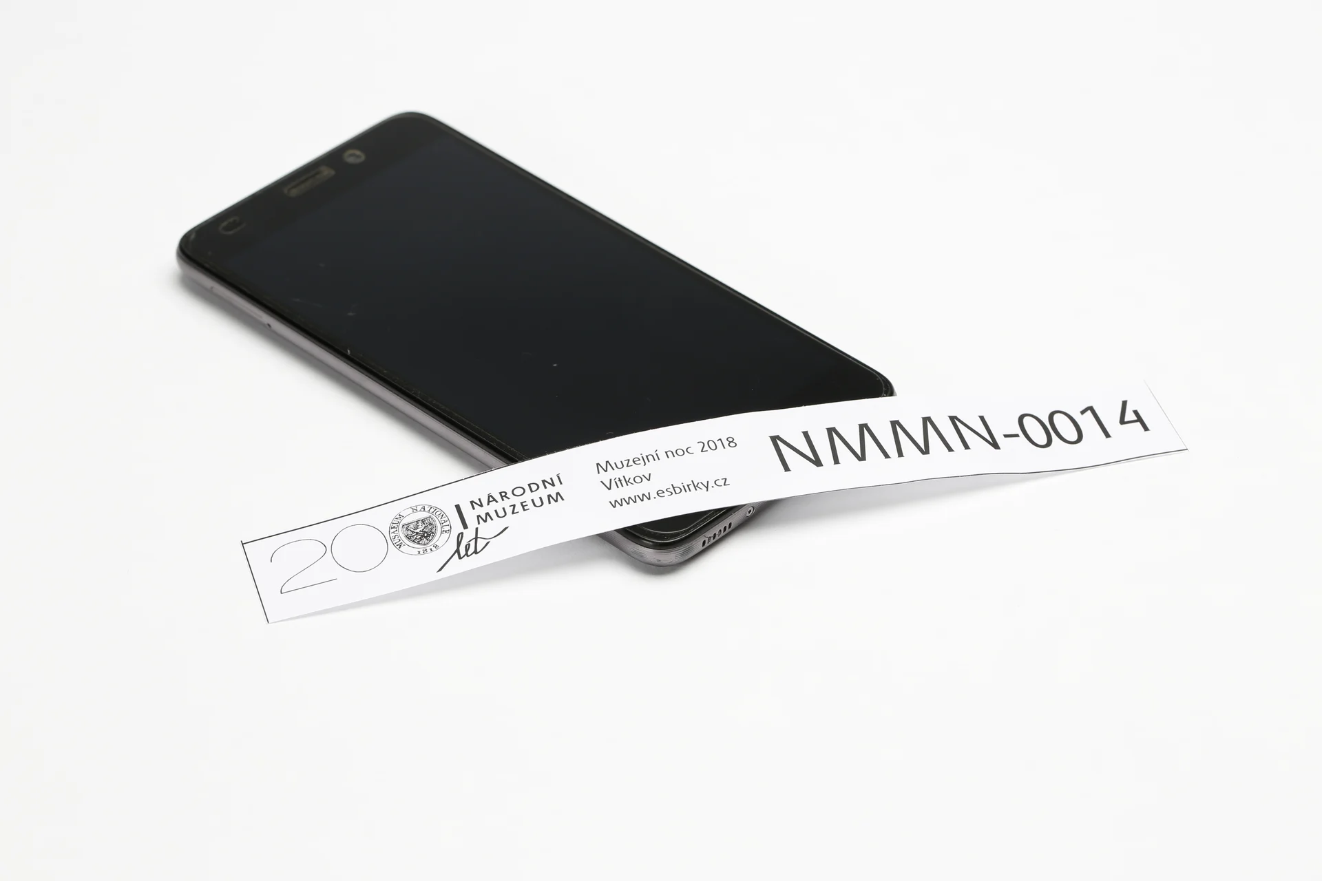 Náhledový obrázek předmětu Mobilní telefon