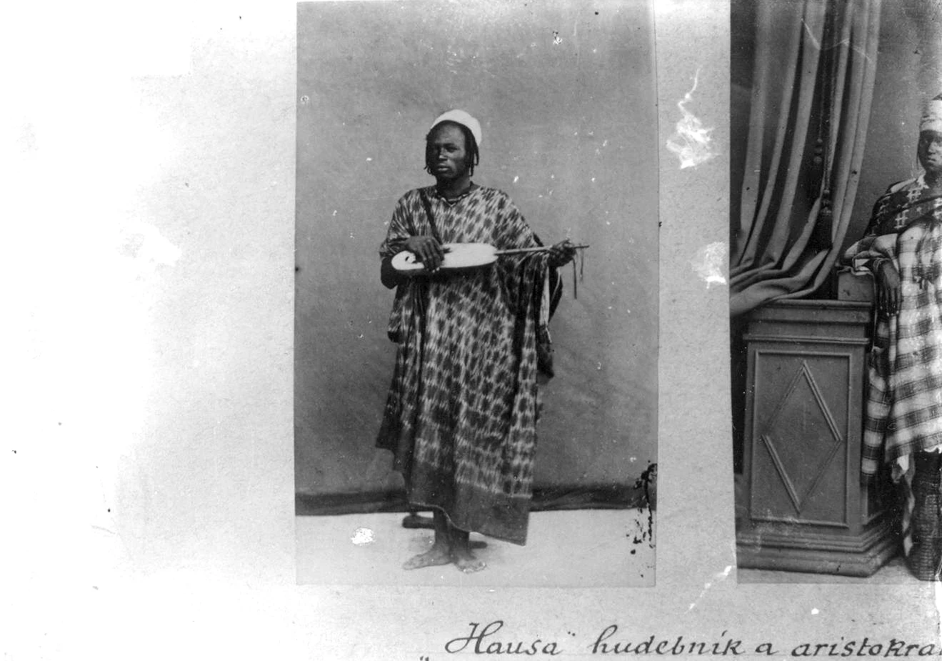 Náhledový obrázek předmětu Hudebník kmene Hausa