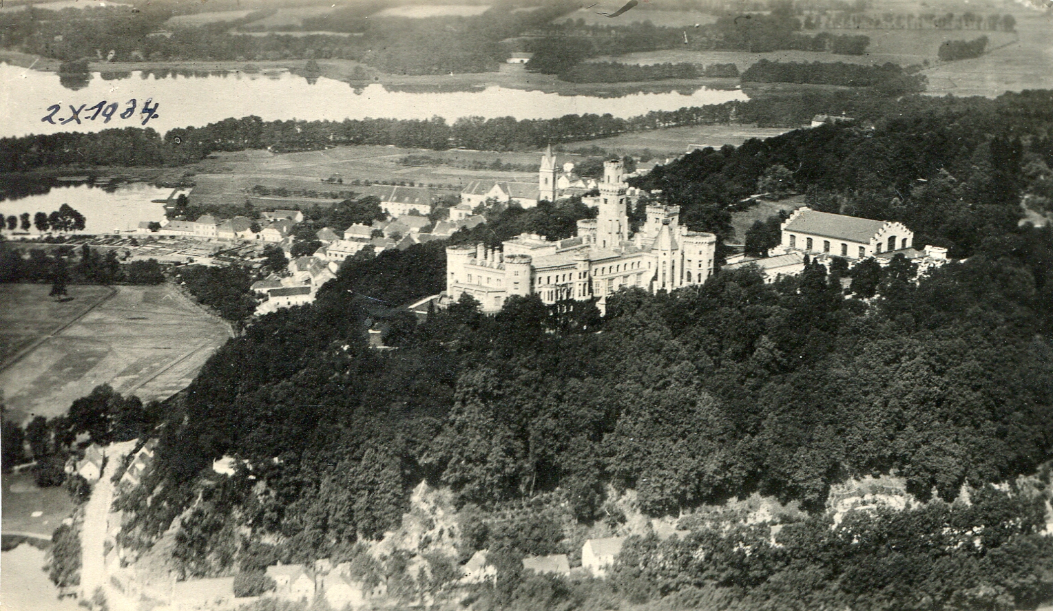 Náhledový obrázek Hluboká nad Vltavou - 1