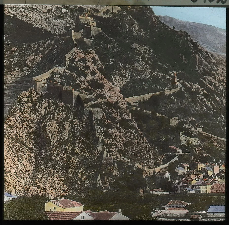 Náhledový obrázek předmětu Kotor