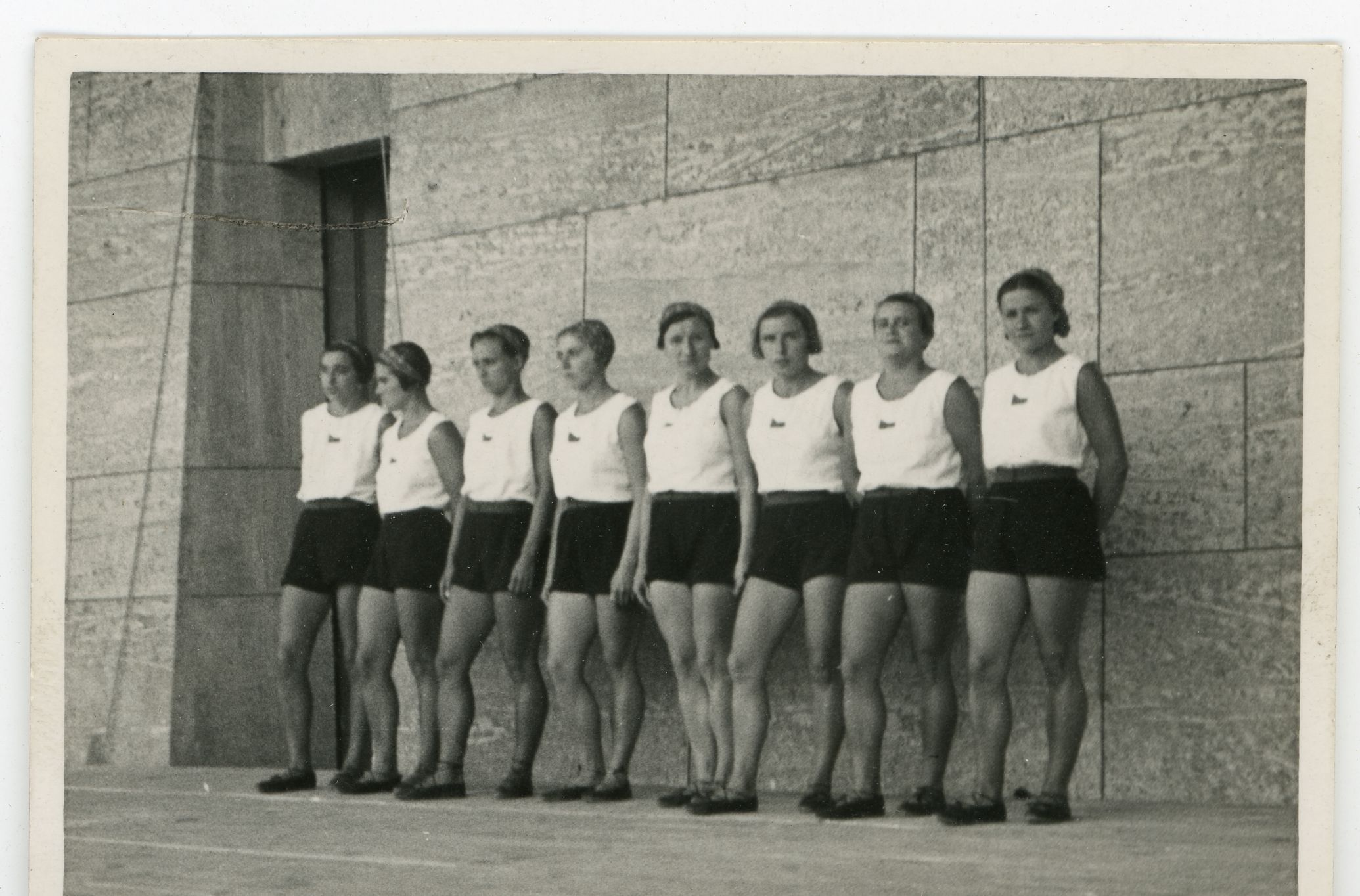 Náhledový obrázek Družstvo gymnastek - 1