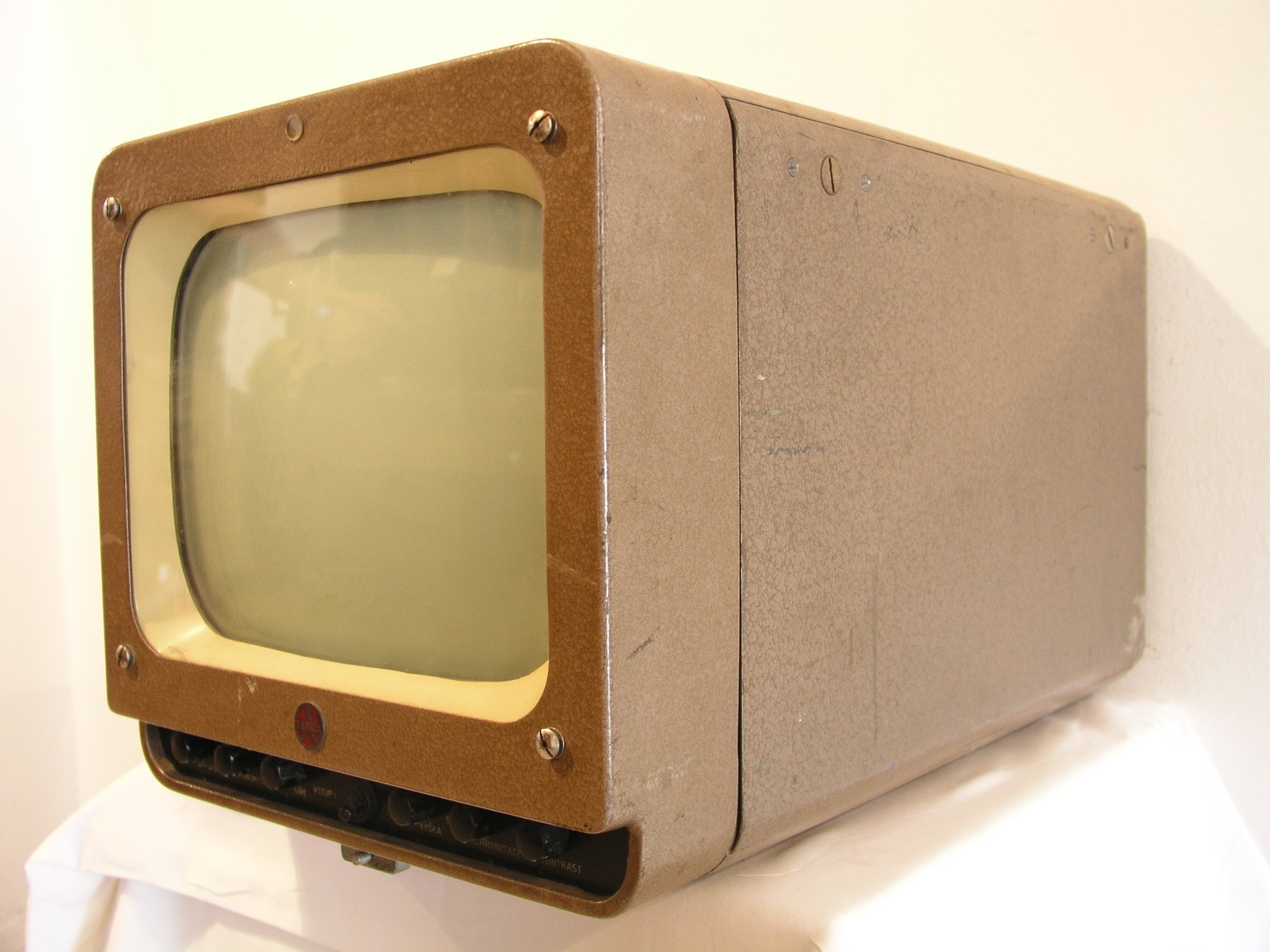 Náhledový obrázek Monitor přenosového vozu zn. Tesla - 1