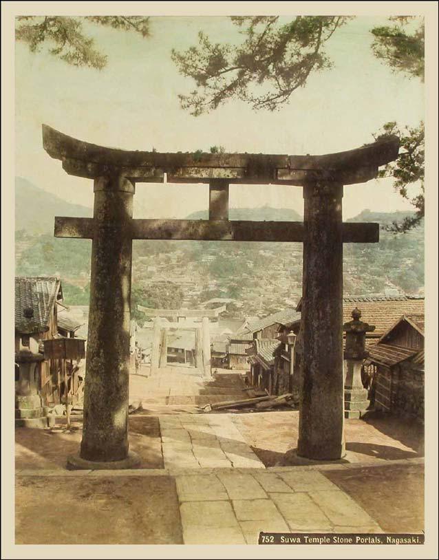 Náhledový obrázek předmětu Suwa Temple Stone Portals, Nagasaki