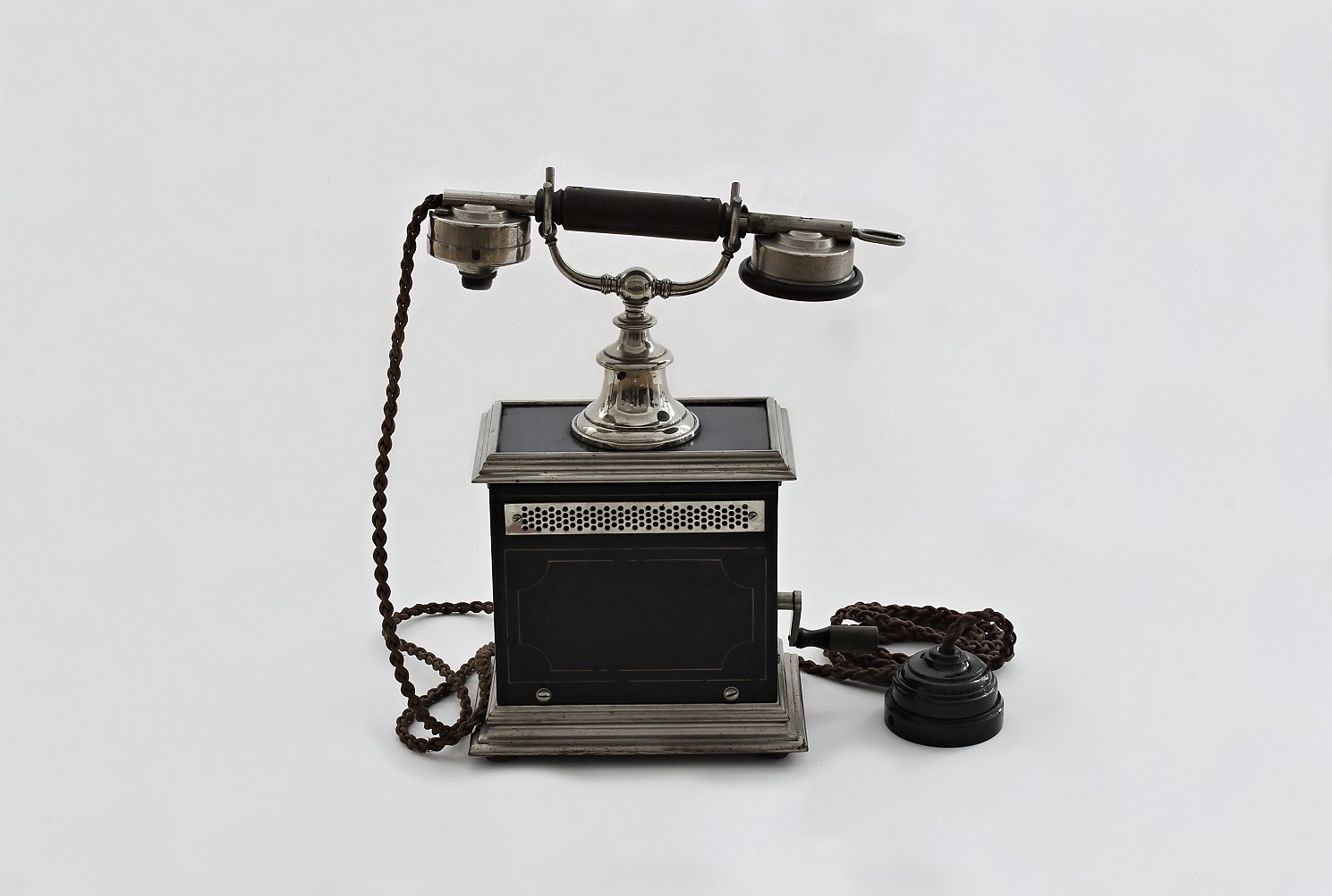 Náhledový obrázek Telefonní přístroj - 1