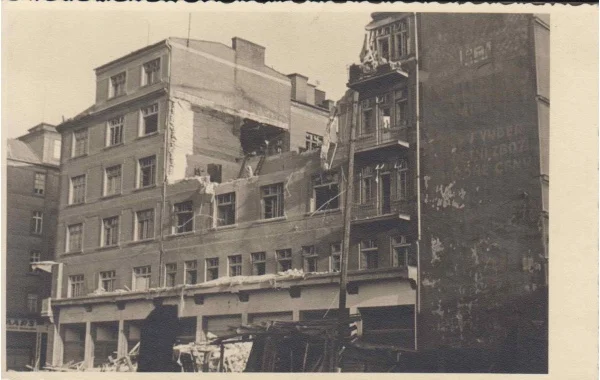 Náhledový obrázek předmětu Fotografie z Ostravy po bombardování