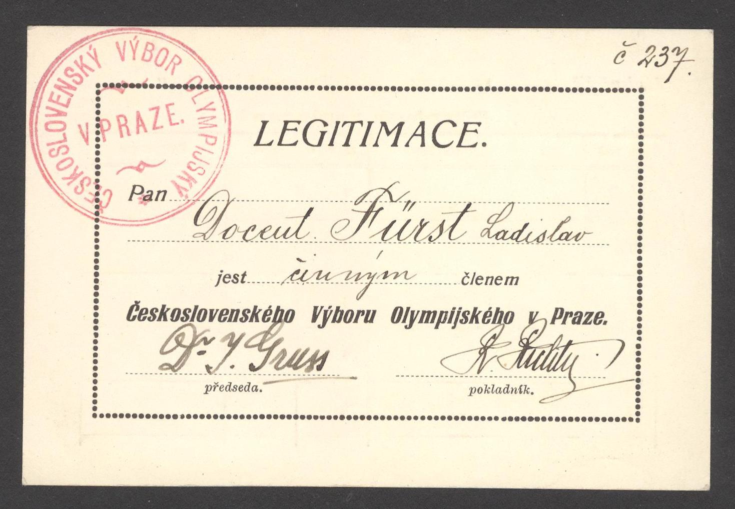 Náhledový obrázek Legitimace člena ČOV Ladislava Fürsta - 1