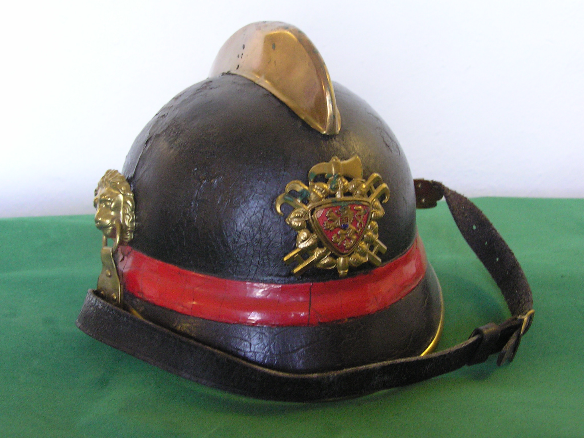 Náhledový obrázek Přilba člena hasičského sboru - 1
