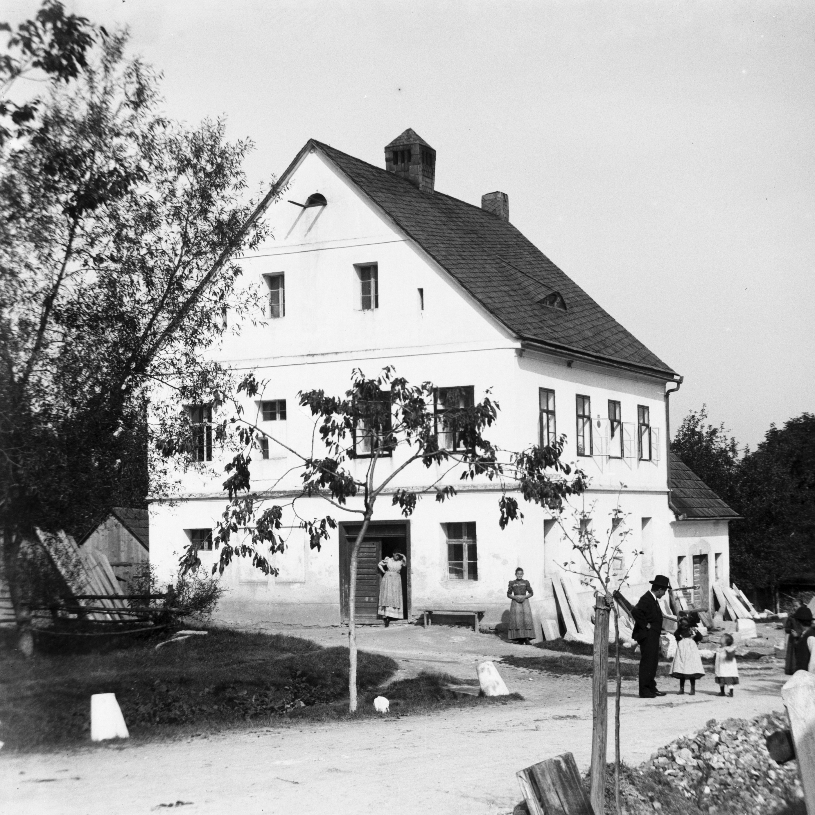 Náhledový obrázek Skleněný stereonegativ: Lauferův dům (1906) - 2