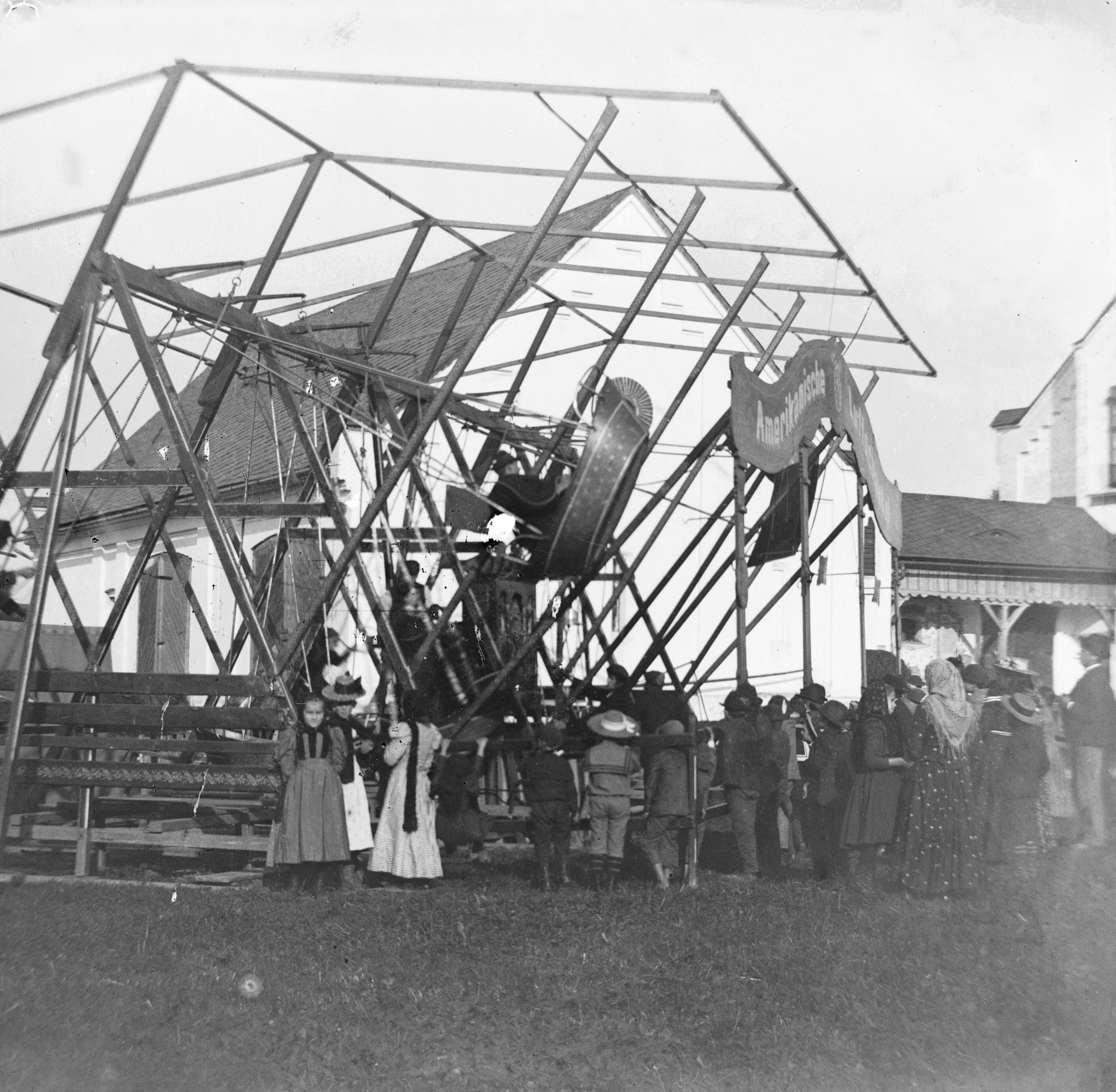 Náhledový obrázek Skleněný stereonegativ: lunapark v Supíkovicích (1899) - 2