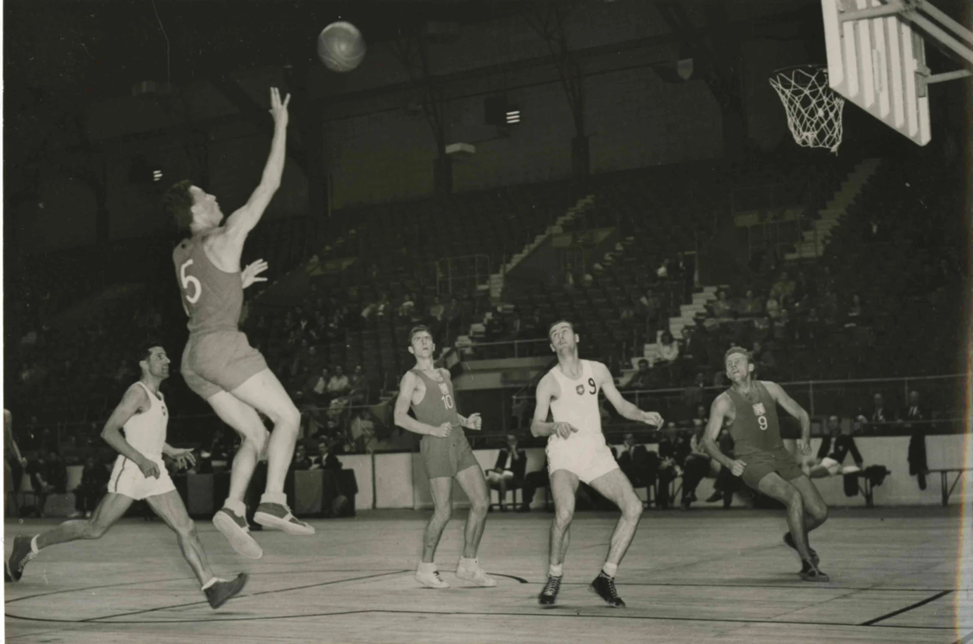 Náhledový obrázek předmětu Basketbal