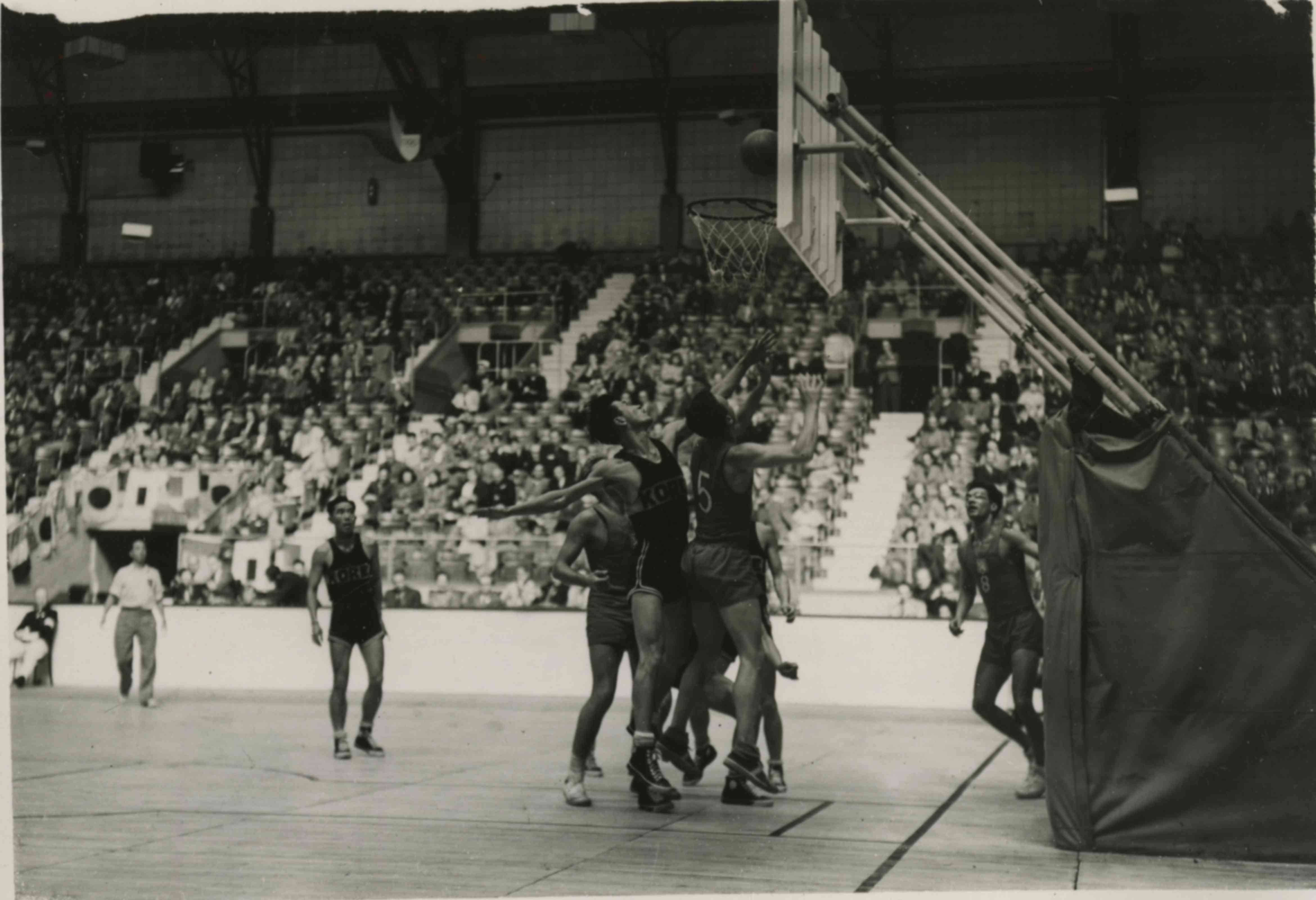 Náhledový obrázek Basketbal - 1