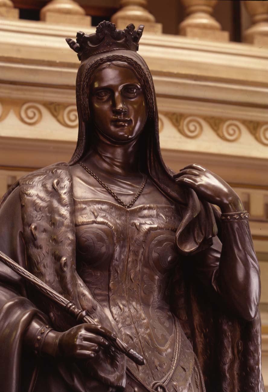 Náhledový obrázek Eliška Přemyslova - detail sochy na mezipodestě - 1