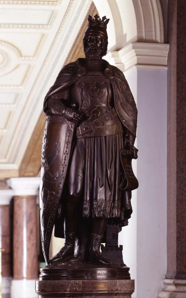 Obrázek Přemysl Otakar II. - socha ve vestibulu