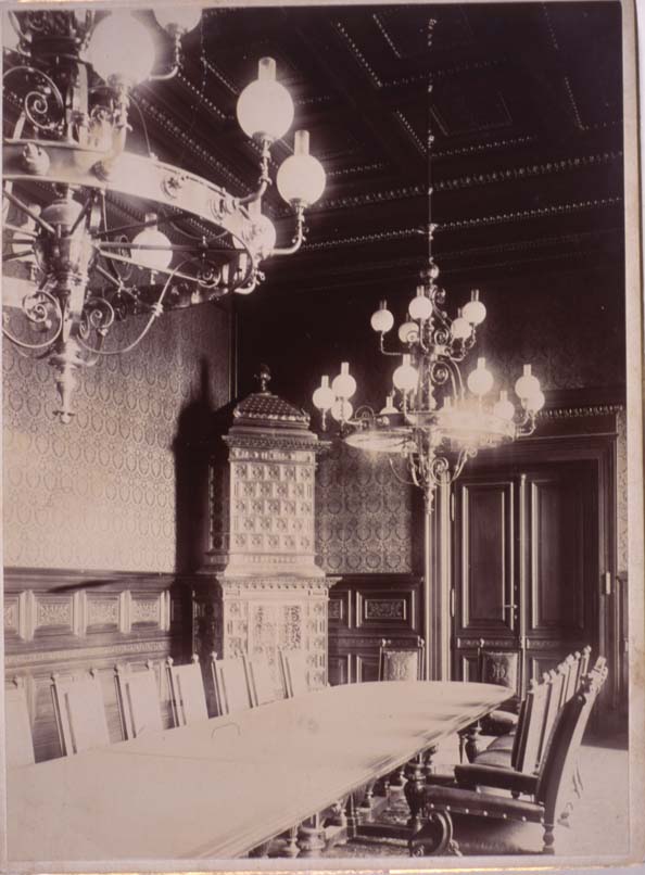 Náhledový obrázek Pohled do zasedací místnosti Společnosti Muzea Království Českého - fototgrafie z roku 1891 - 1