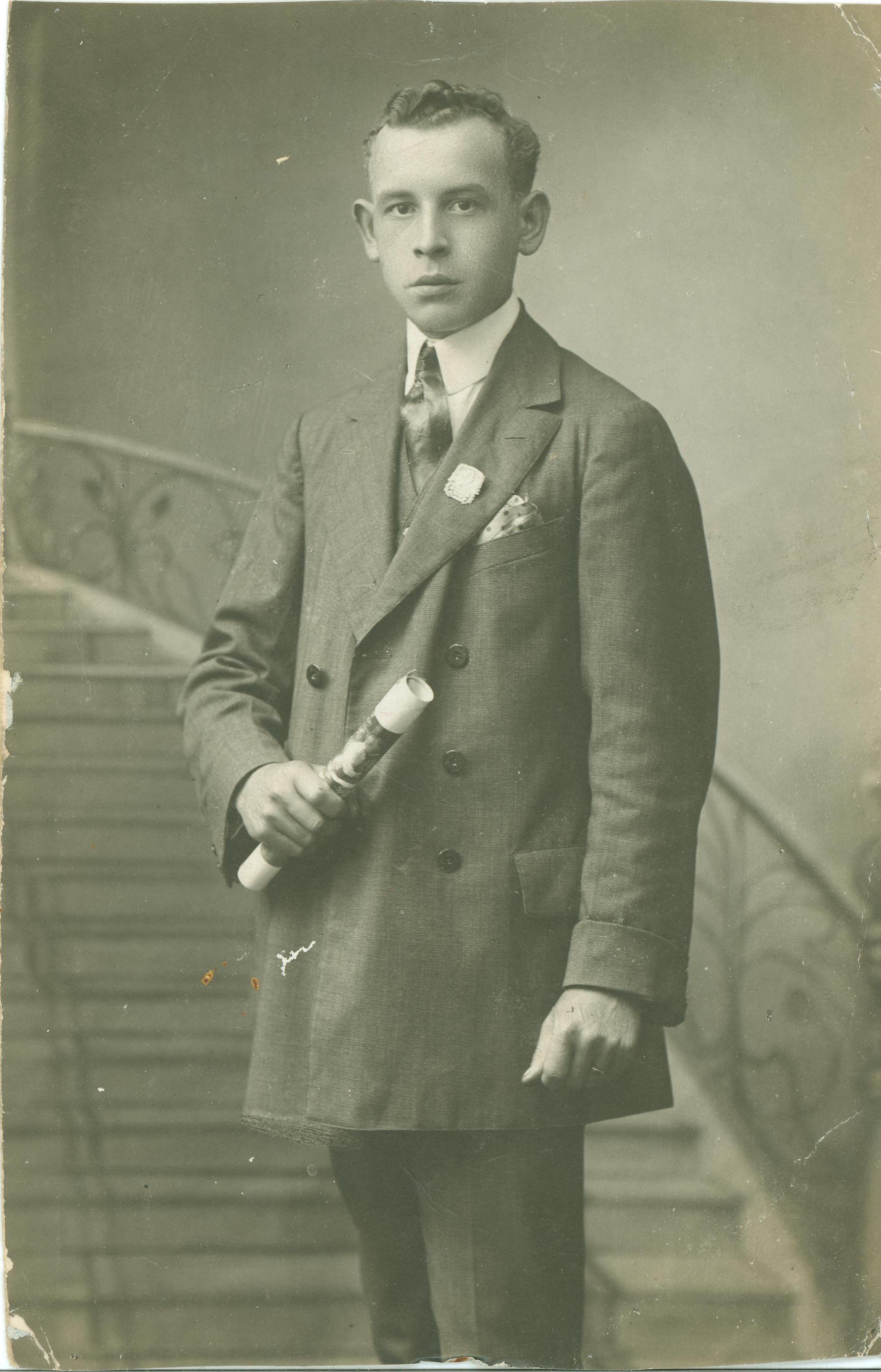 Náhledový obrázek Portrétní fotografie Aloise Janošce - 1