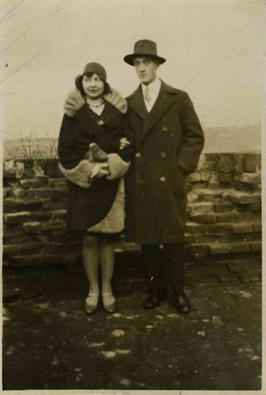 Náhledový obrázek předmětu Snoubenci František Fiala a Marie Kotrčková