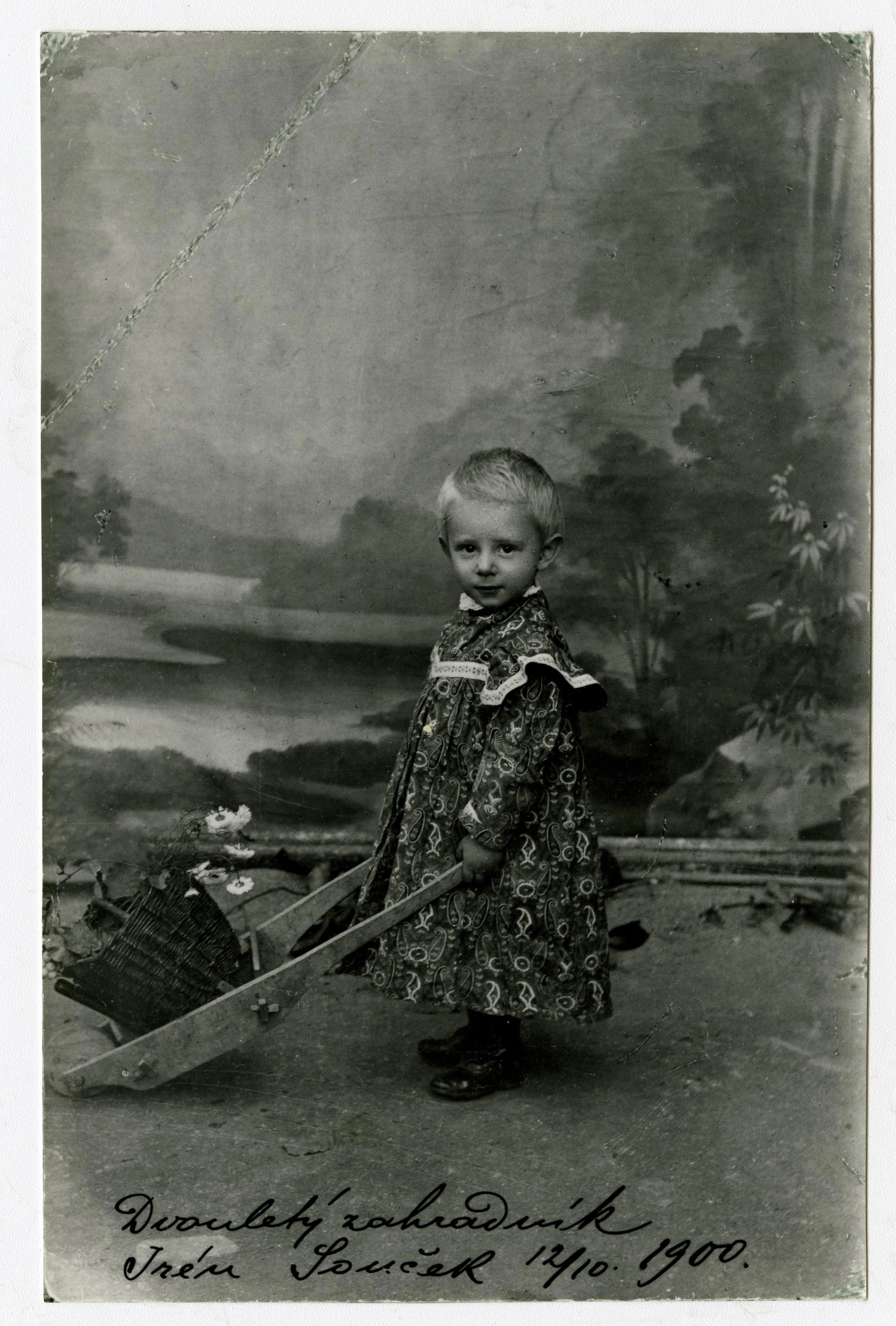 Náhledový obrázek předmětu Iren Souček (12. 10. 1898 - 26. 8. 1917 padl ve válce)