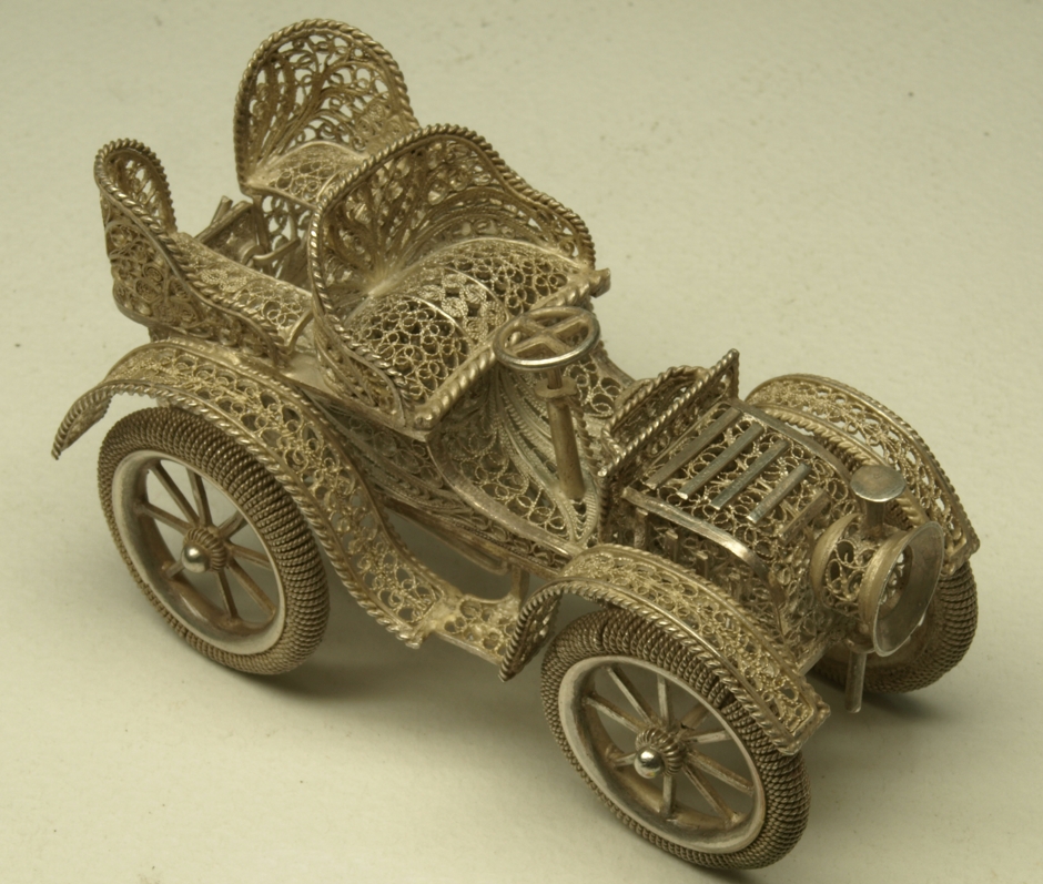 Náhledový obrázek Osobní automobil - 2
