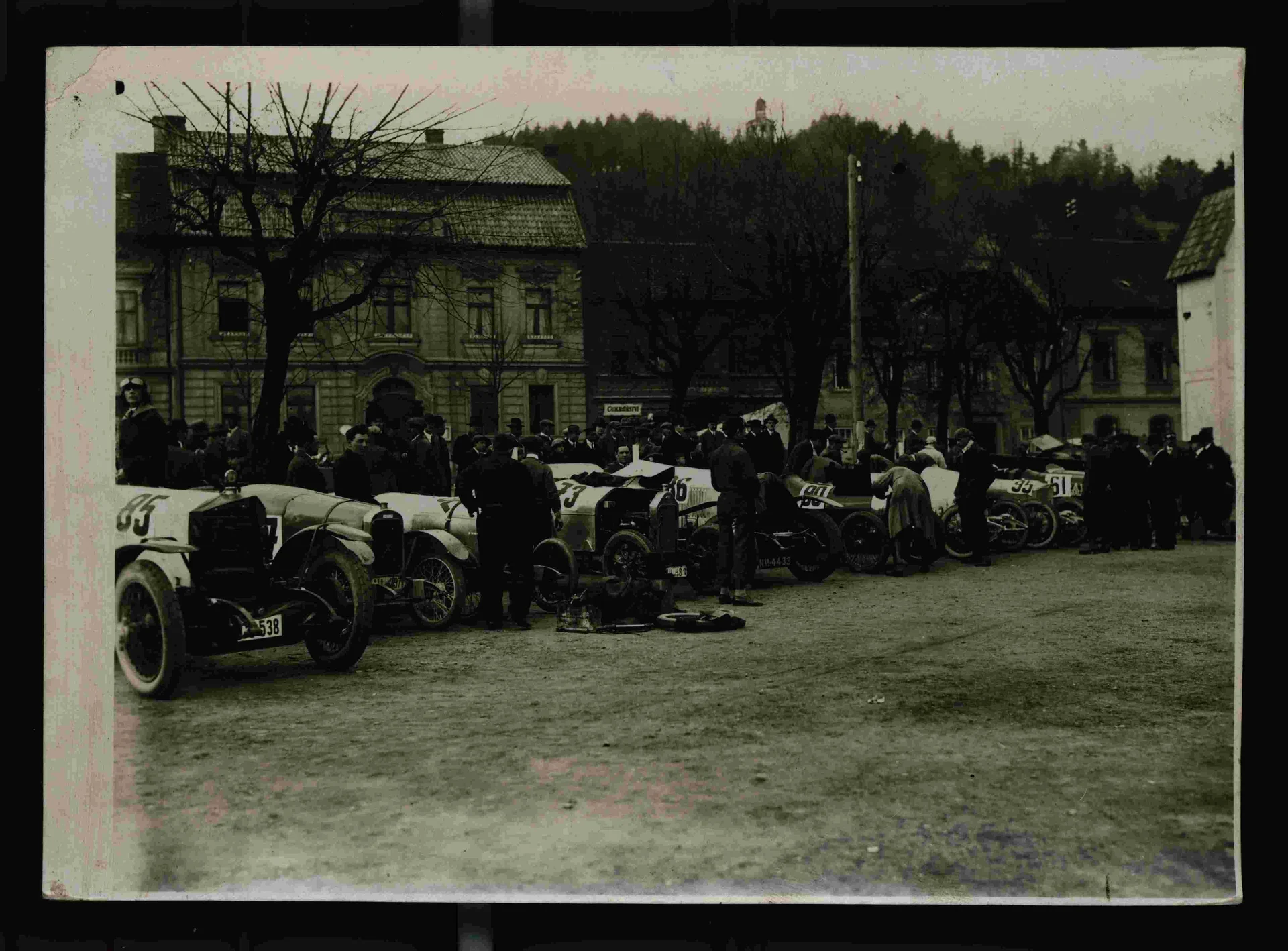 Náhledový obrázek předmětu Automobilové závody Zbraslav-Jíloviště 1924