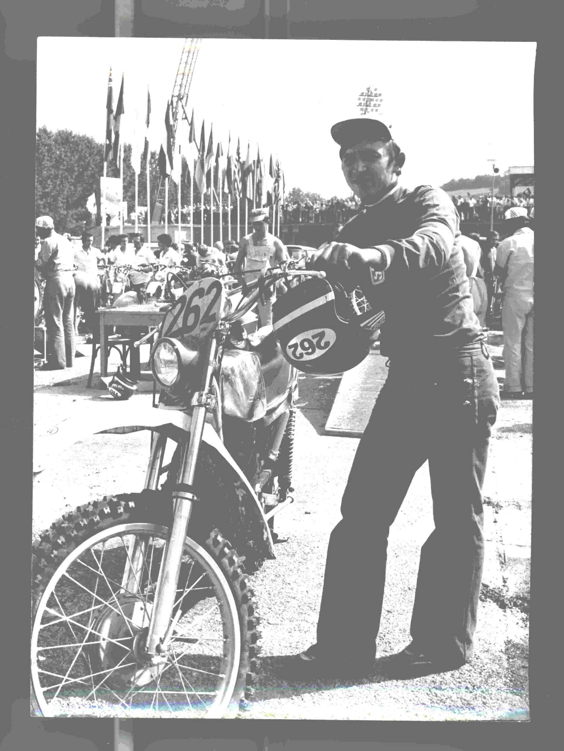 Náhledový obrázek předmětu Šestidenní 1977