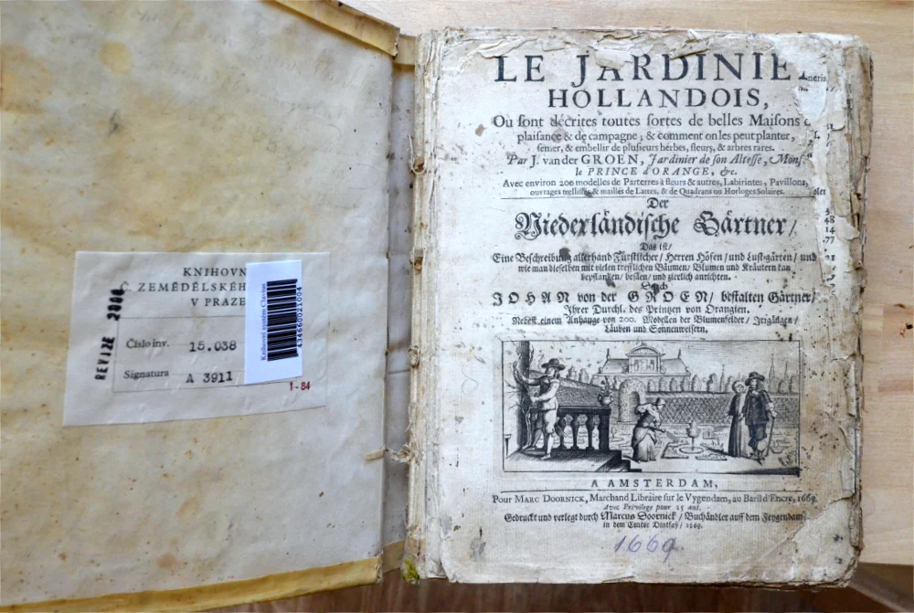 Náhledový obrázek předmětu Le Jardinier Hollandois, Oú sont décrites toutes sortes de belles Maisons de plaisance & de campagne; & comment...
