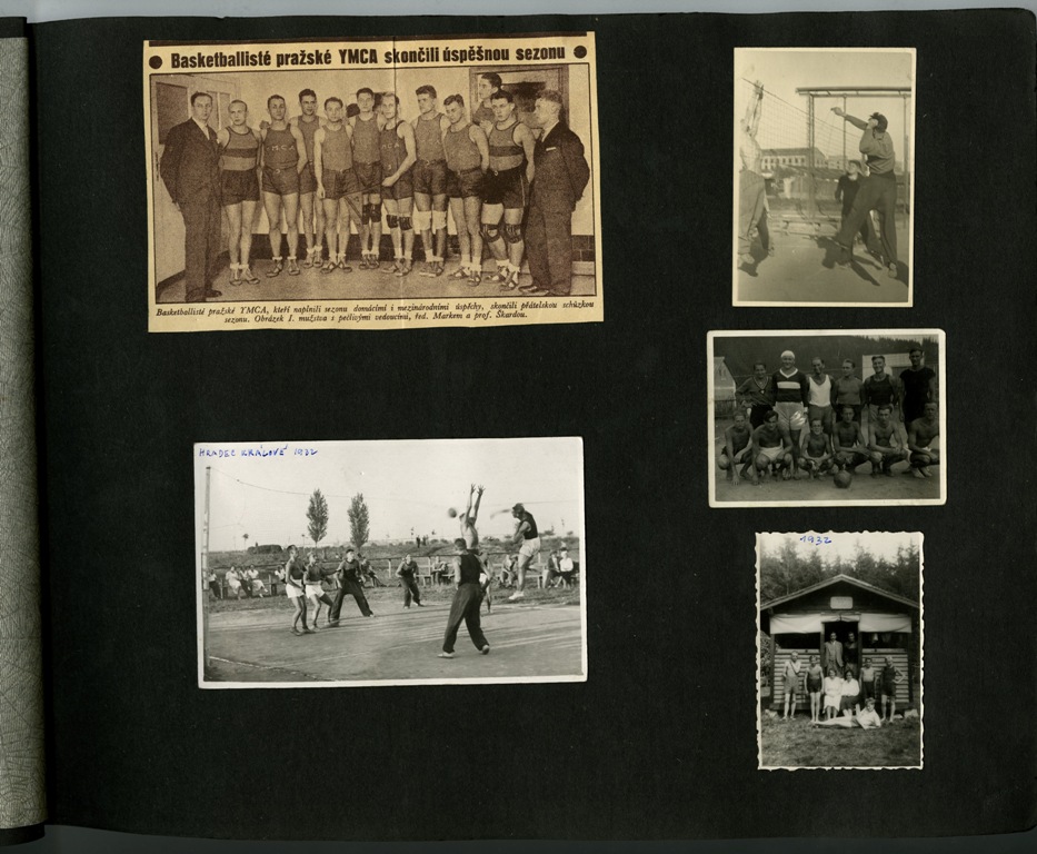 Náhledový obrázek Album basketbalistů YMCA Praha - 4
