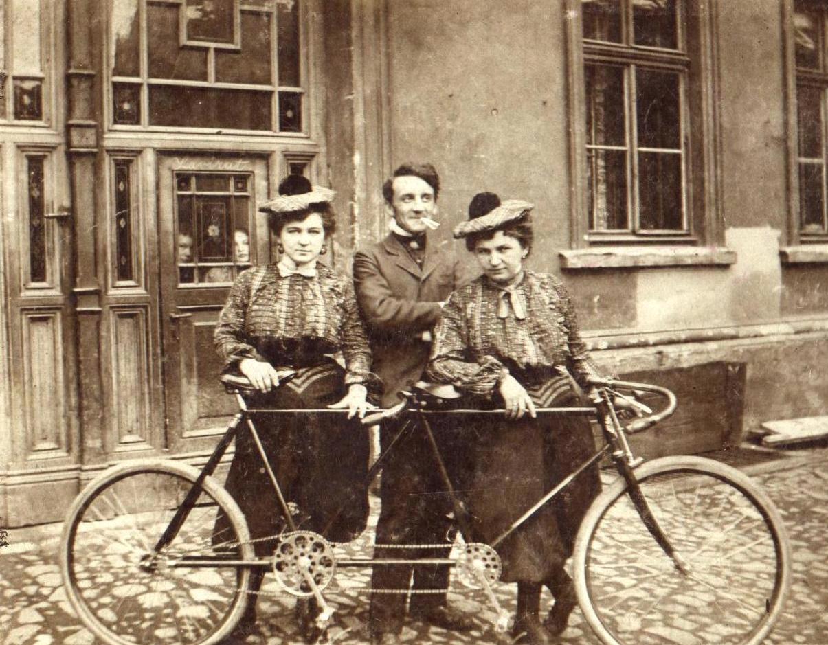 Náhledový obrázek Cyklistky sestry Jonášovy - 1