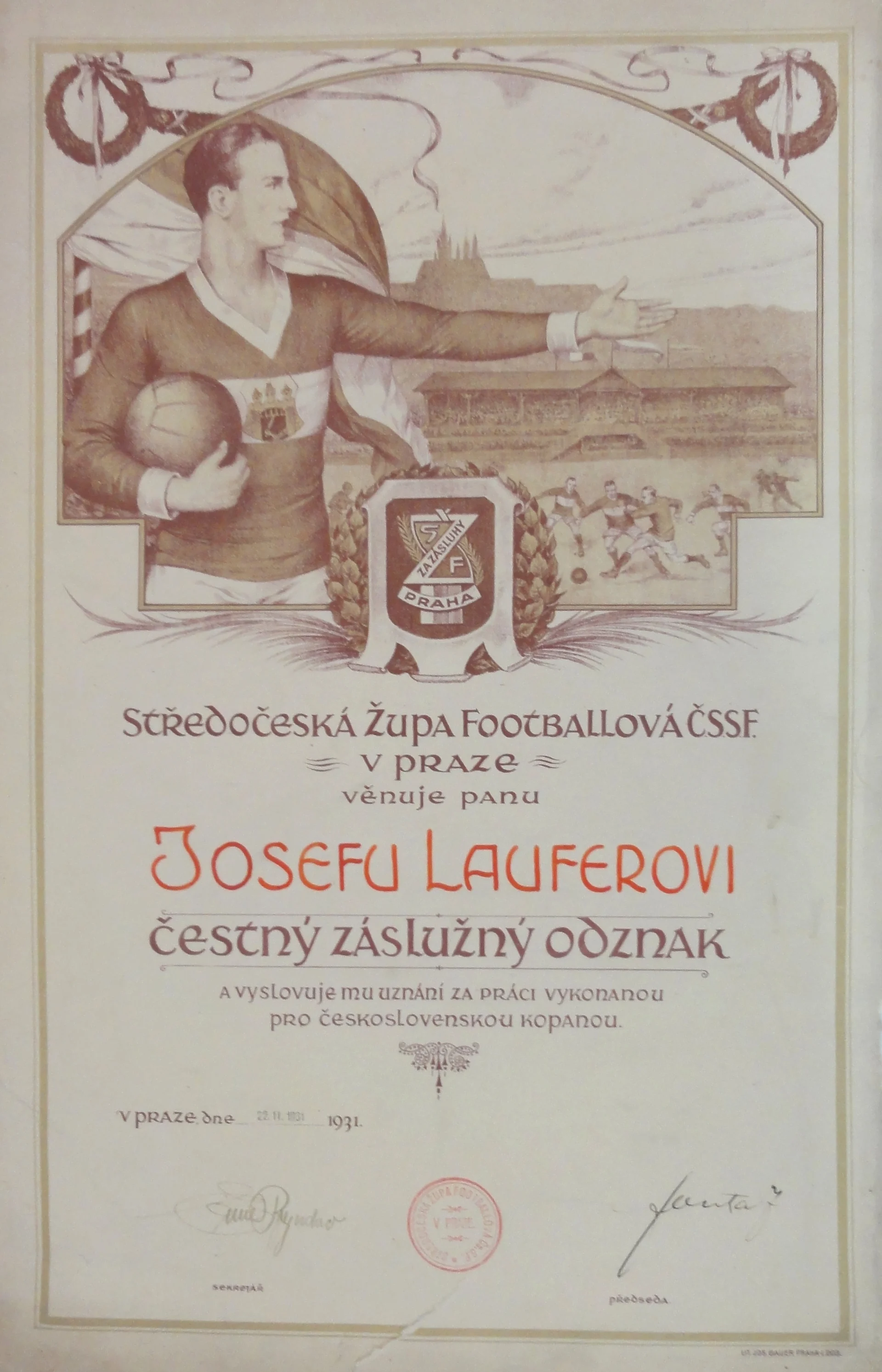 Náhledový obrázek předmětu Středočeská župa footballová ČSSF věnuje Josefu Lauferovi čestný záslužný odznak