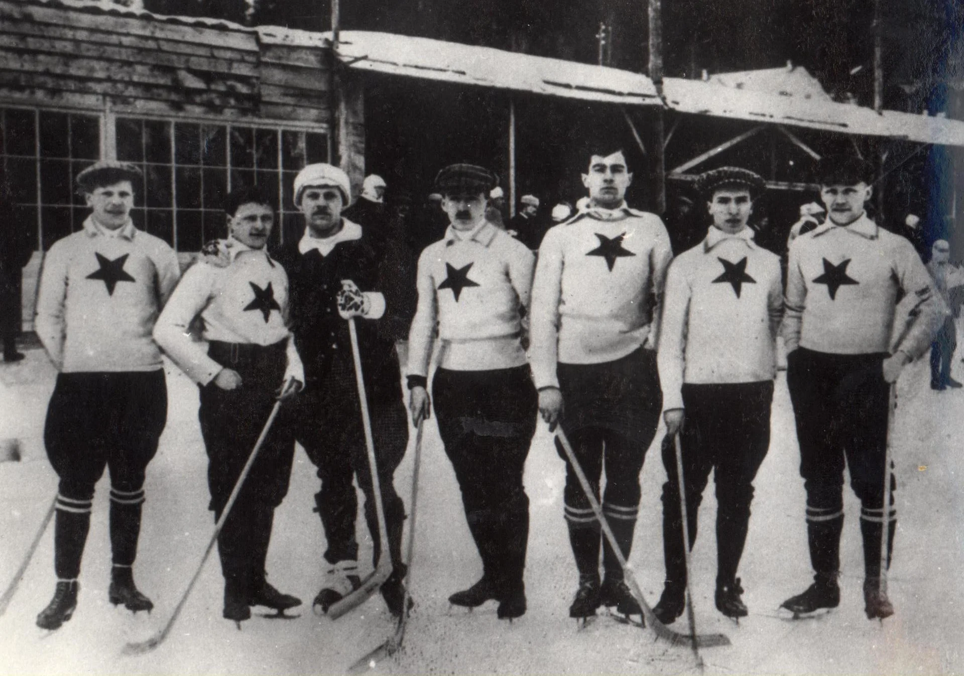 Náhledový obrázek předmětu Hokejový turnaj v Chamonix