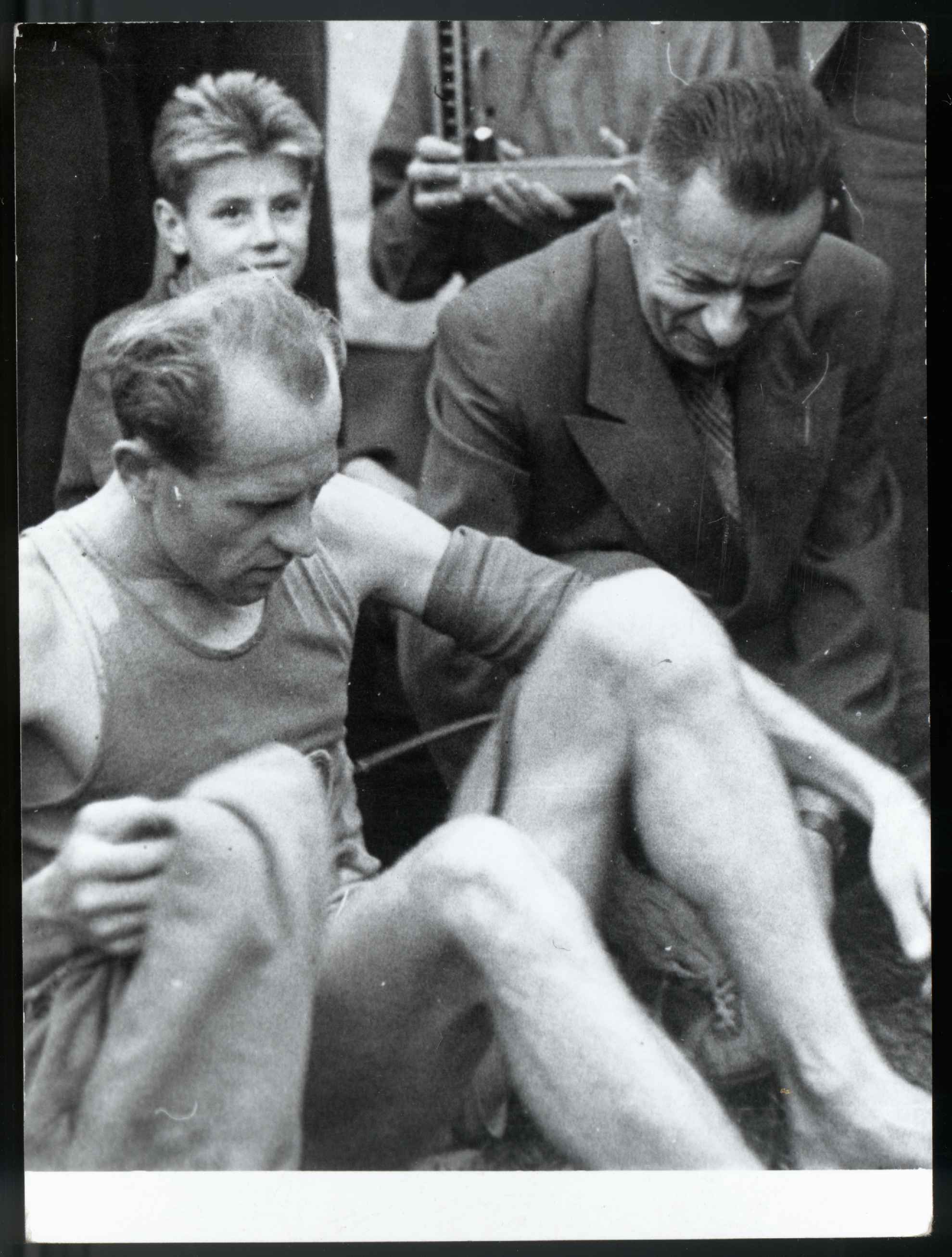 Náhledový obrázek Emil Zátopek s redaktorem Josefem Lauferem - 1