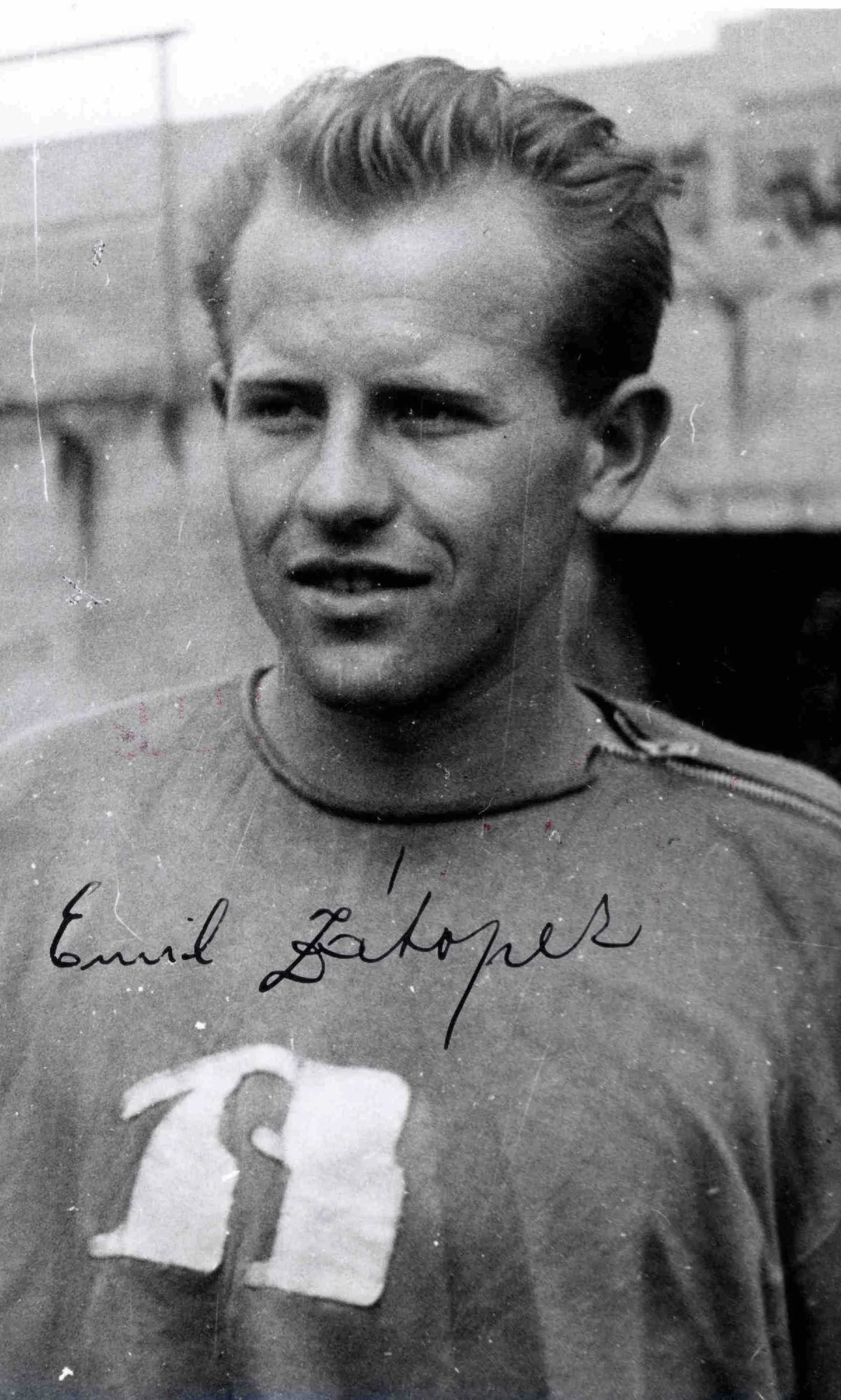 Obrázek Emil Zátopek v dresu SK Baťa