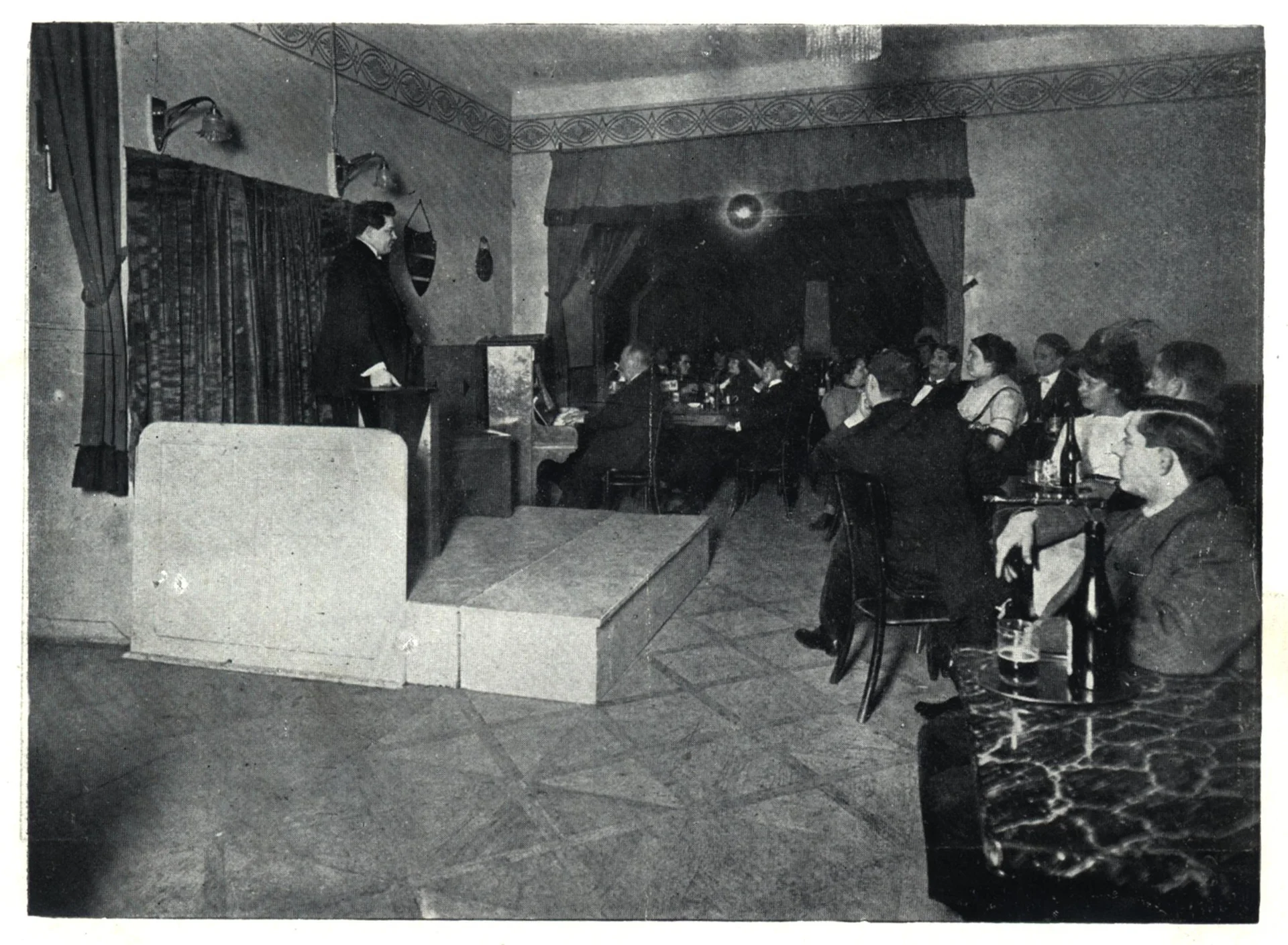 Náhledový obrázek předmětu Kabaret Montmartre