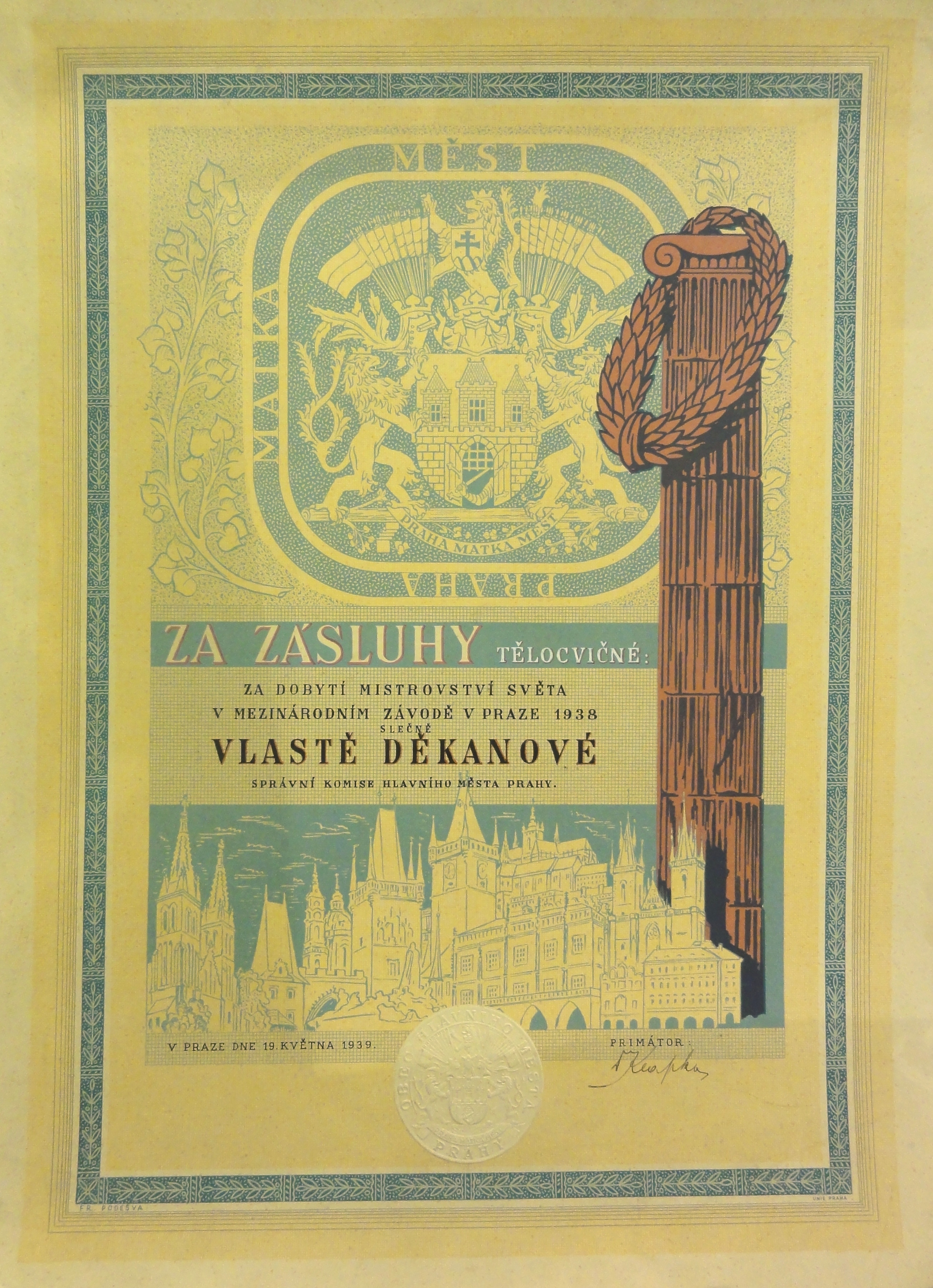 Náhledový obrázek Za zásluhy tělocvičné. Diplom hl. m. Prahy pro Vlastu Děkanovou - 1
