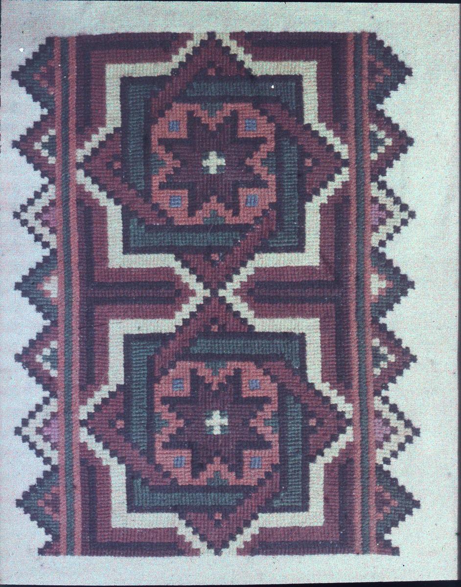 Náhledový obrázek Huculská výšivka - 1