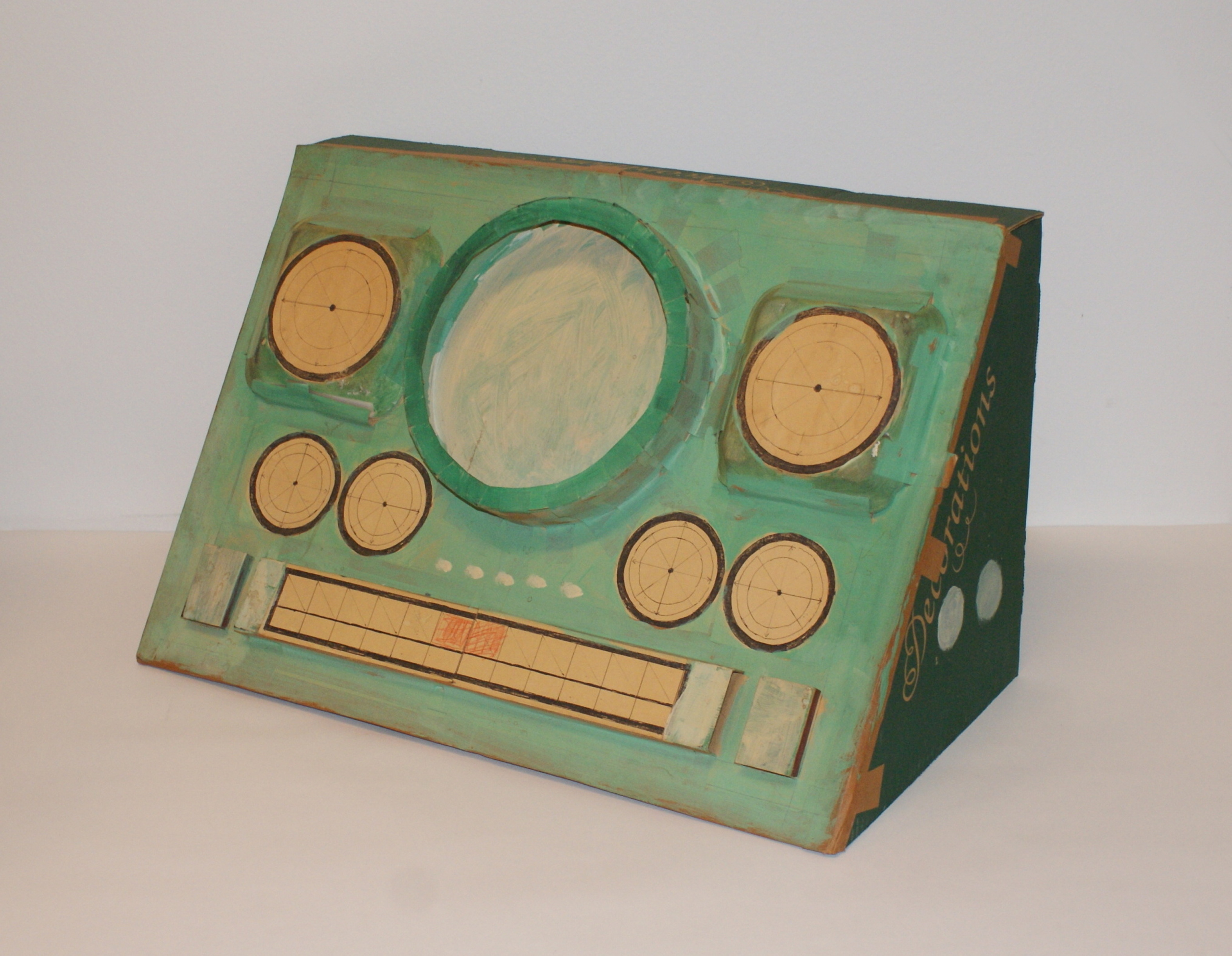 Náhledový obrázek Model radiostanice - kreslířská pomůcka - 2