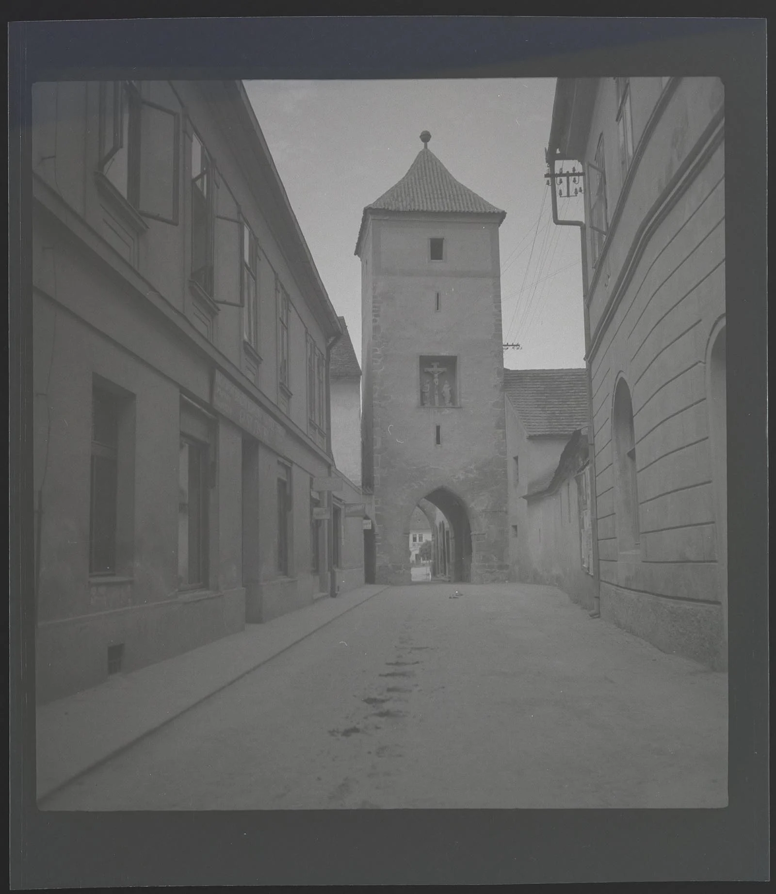 Obrázek Vstupní brána s věží