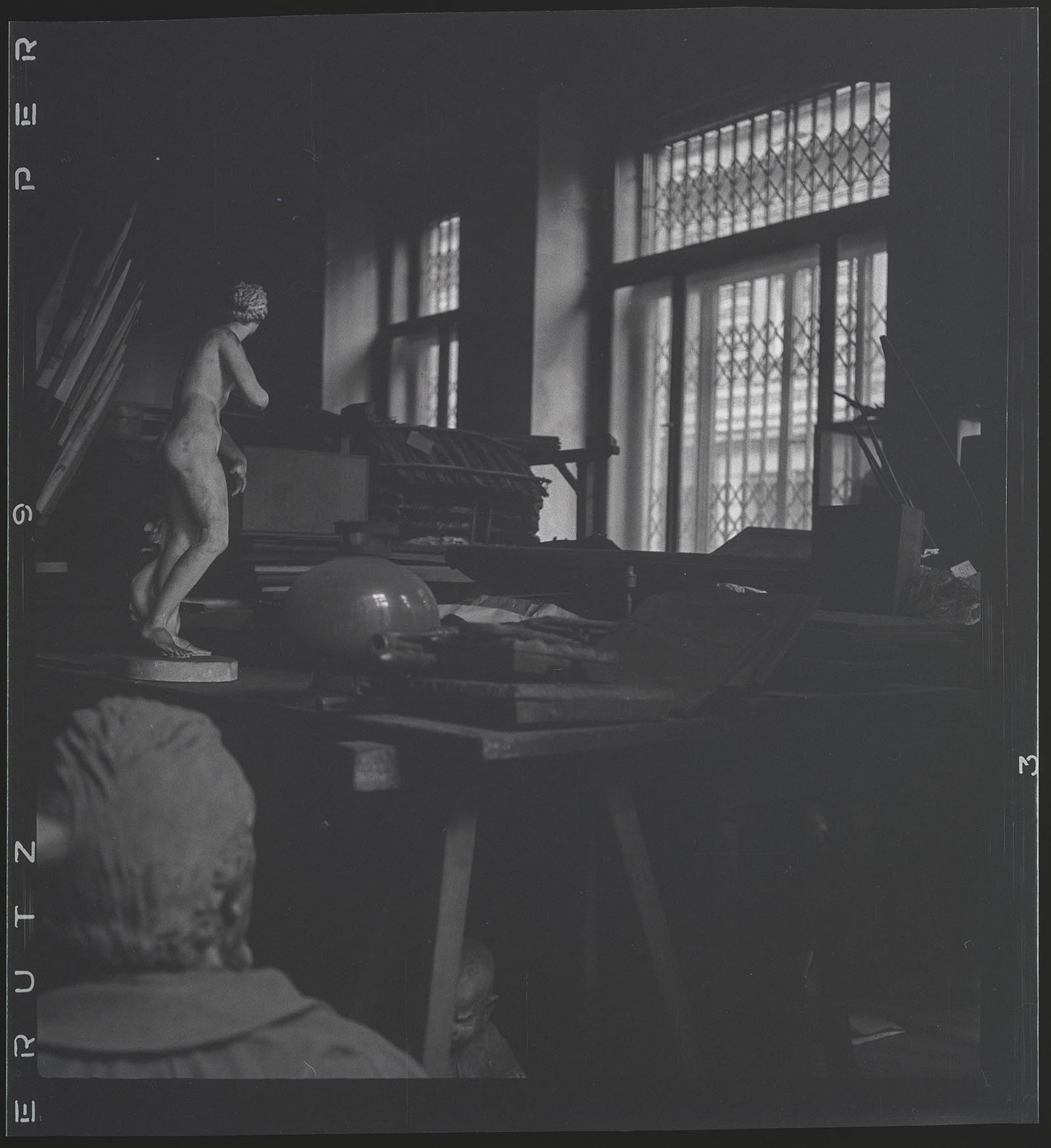 Náhledový obrázek Náprstkovo museum. Skladiště v dubnu 1942 - 1