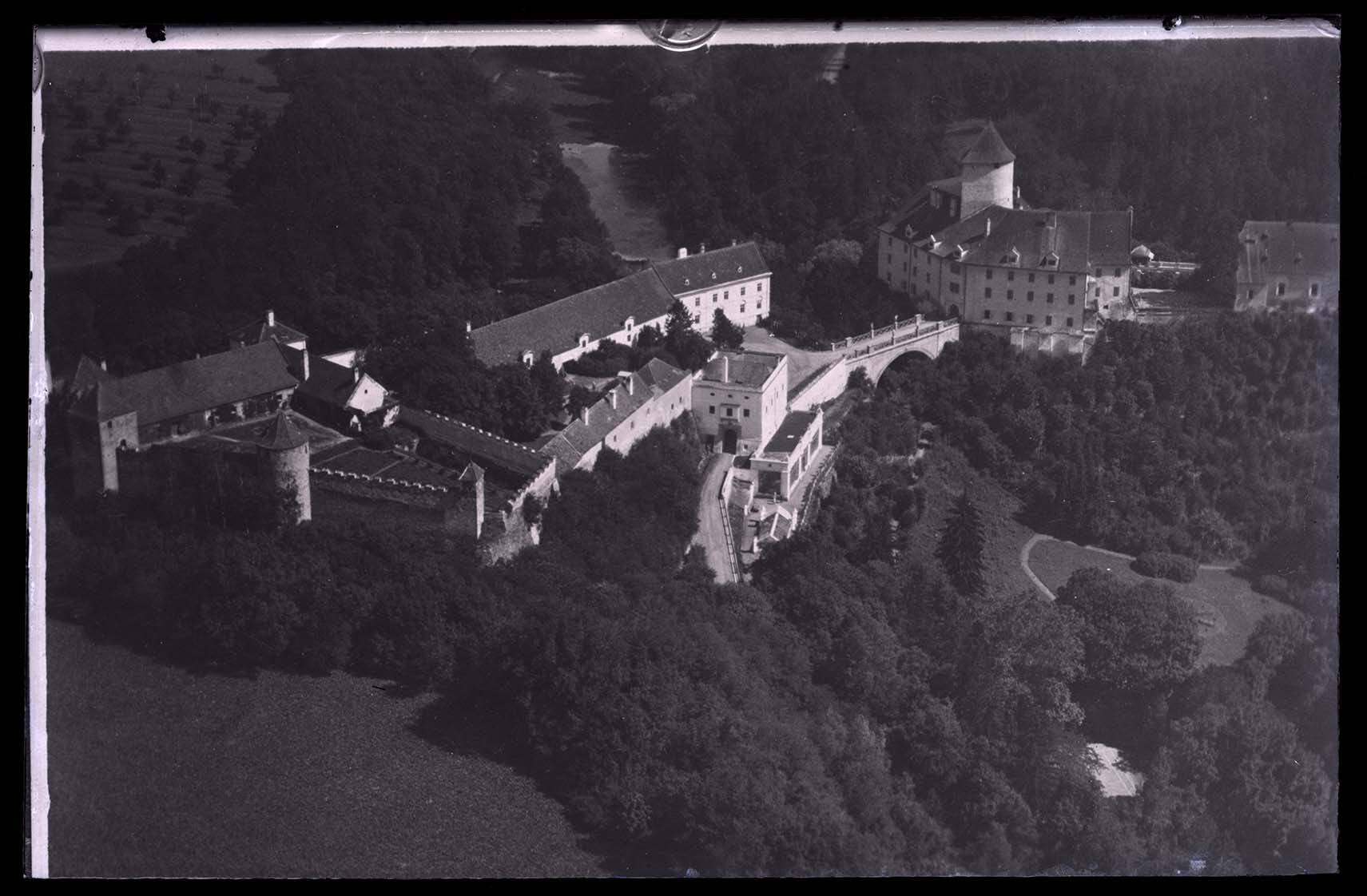 Náhledový obrázek Hrad Veveří - 1