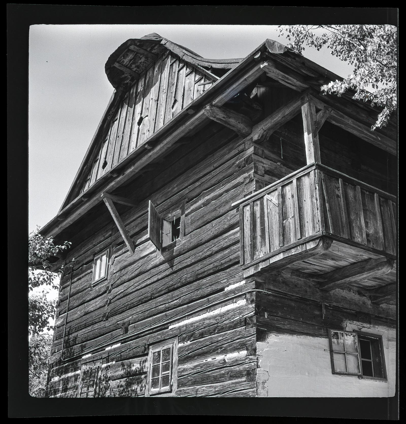 Náhledový obrázek Jesenná (Val), stavení z roku 1748 - 1