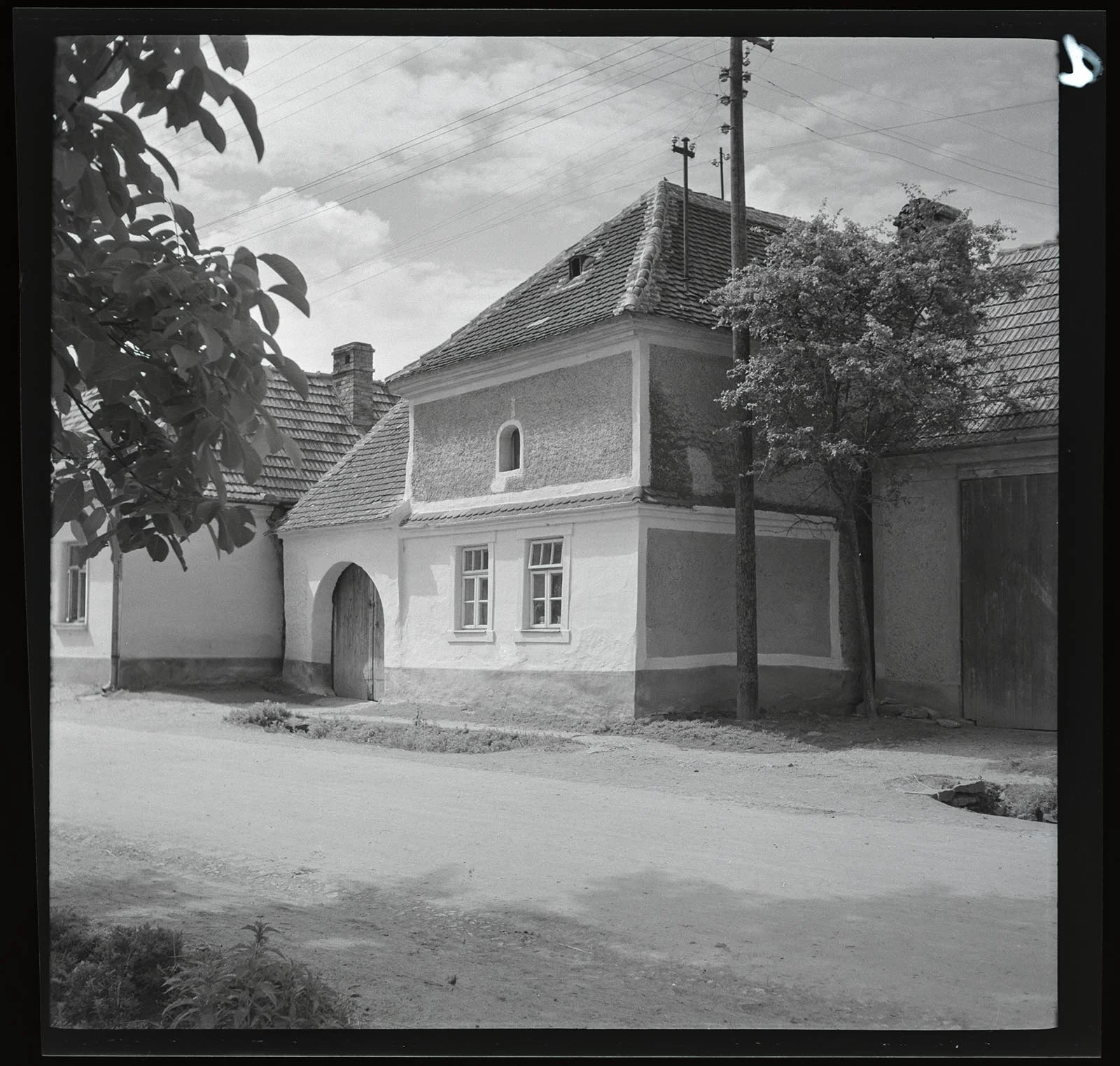 Obrázek Javorník nad Veličkou, mlýn a dům v obci